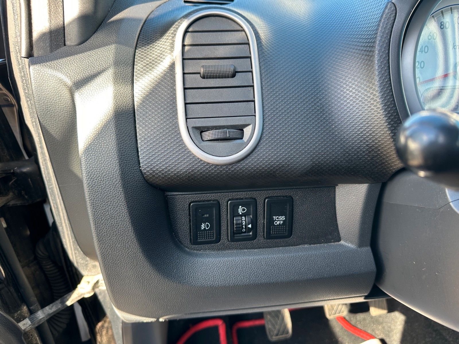 Fahrzeugabbildung Suzuki Splash Club**Klima*Sitzhzng*Allwetter**