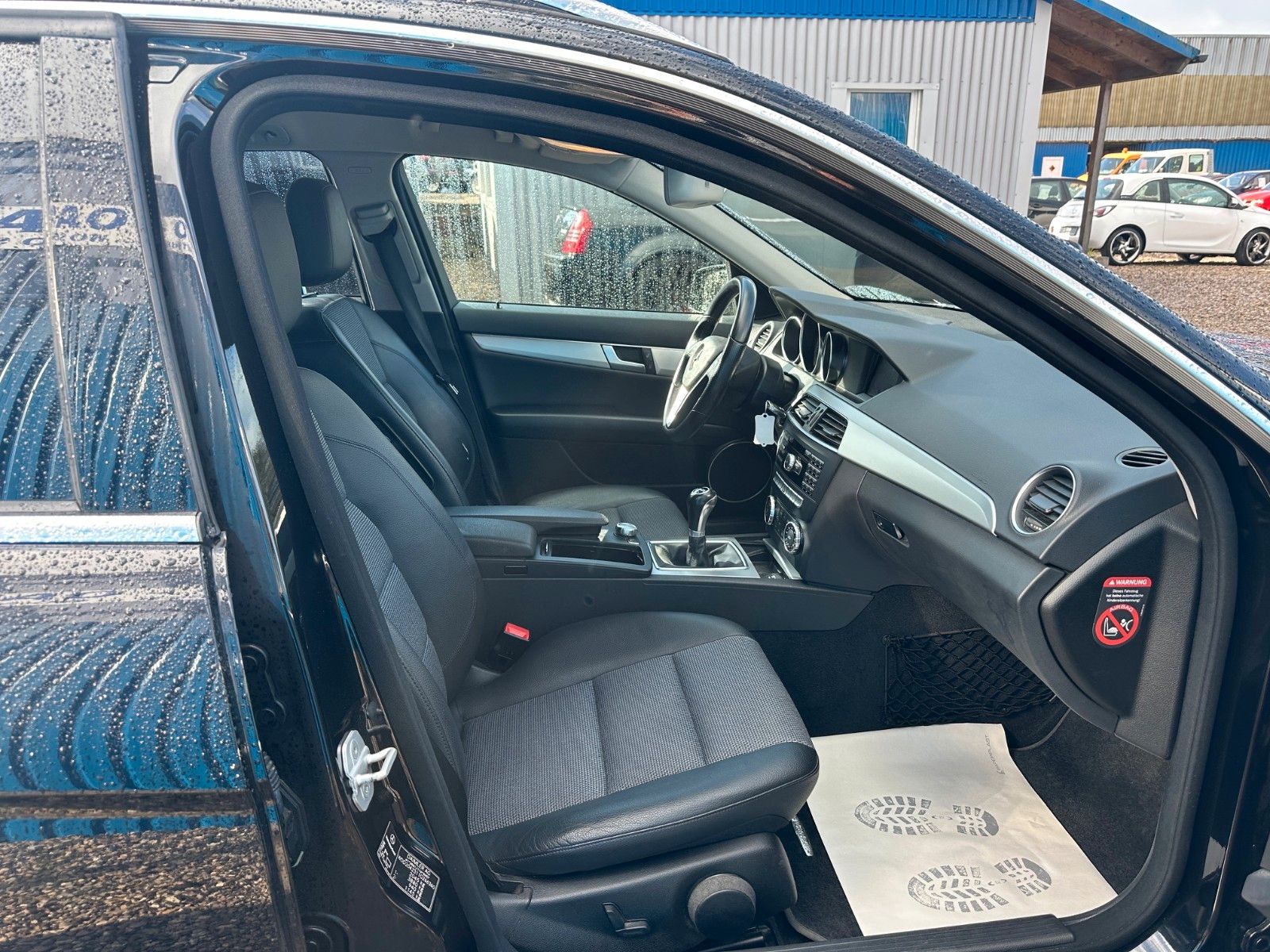 Fahrzeugabbildung Mercedes-Benz C 180 T CGI BlueEfficiency**2.Hand*Navi*PDC**