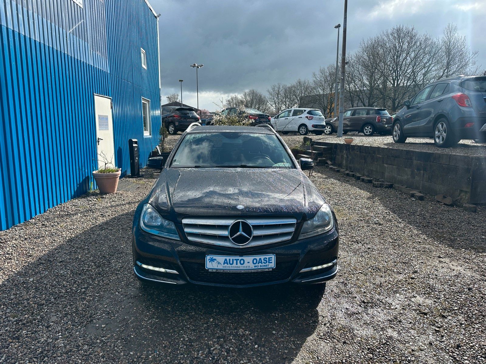 Fahrzeugabbildung Mercedes-Benz C 180 T CGI BlueEfficiency**2.Hand*Navi*PDC**