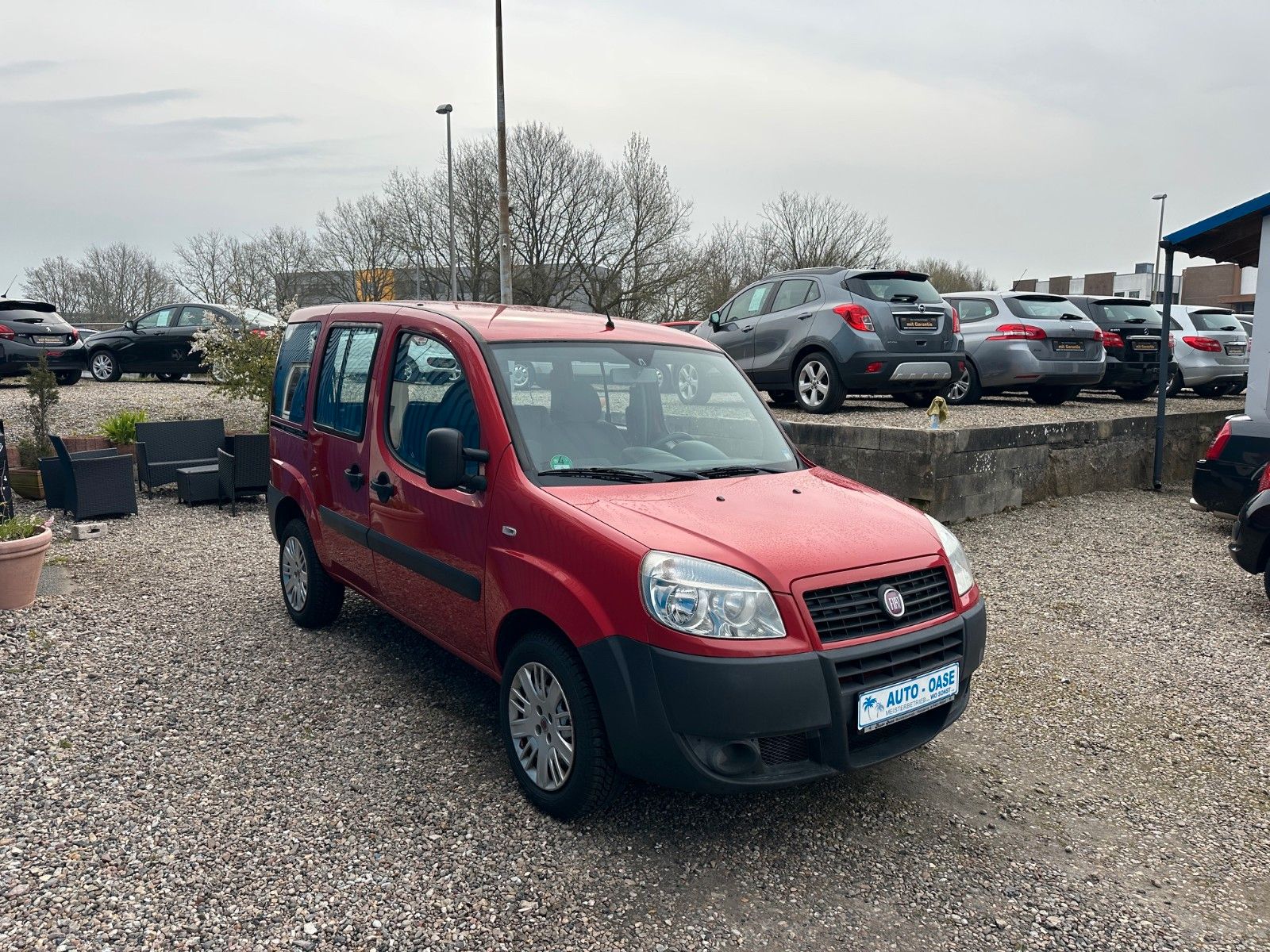 Fahrzeugabbildung Fiat Doblo Doblò 1.4 8V Active**24 TKM*8 Fach **
