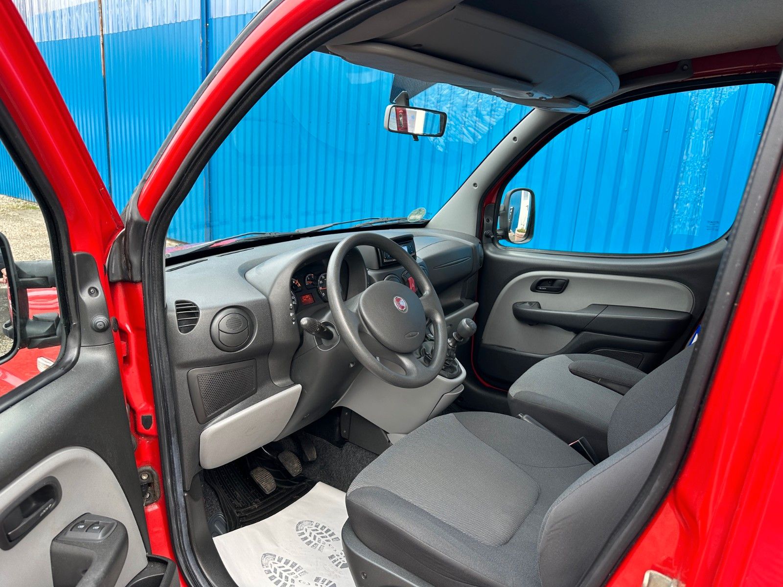 Fahrzeugabbildung Fiat Doblo Doblò 1.4 8V Active**24 TKM*8 Fach **