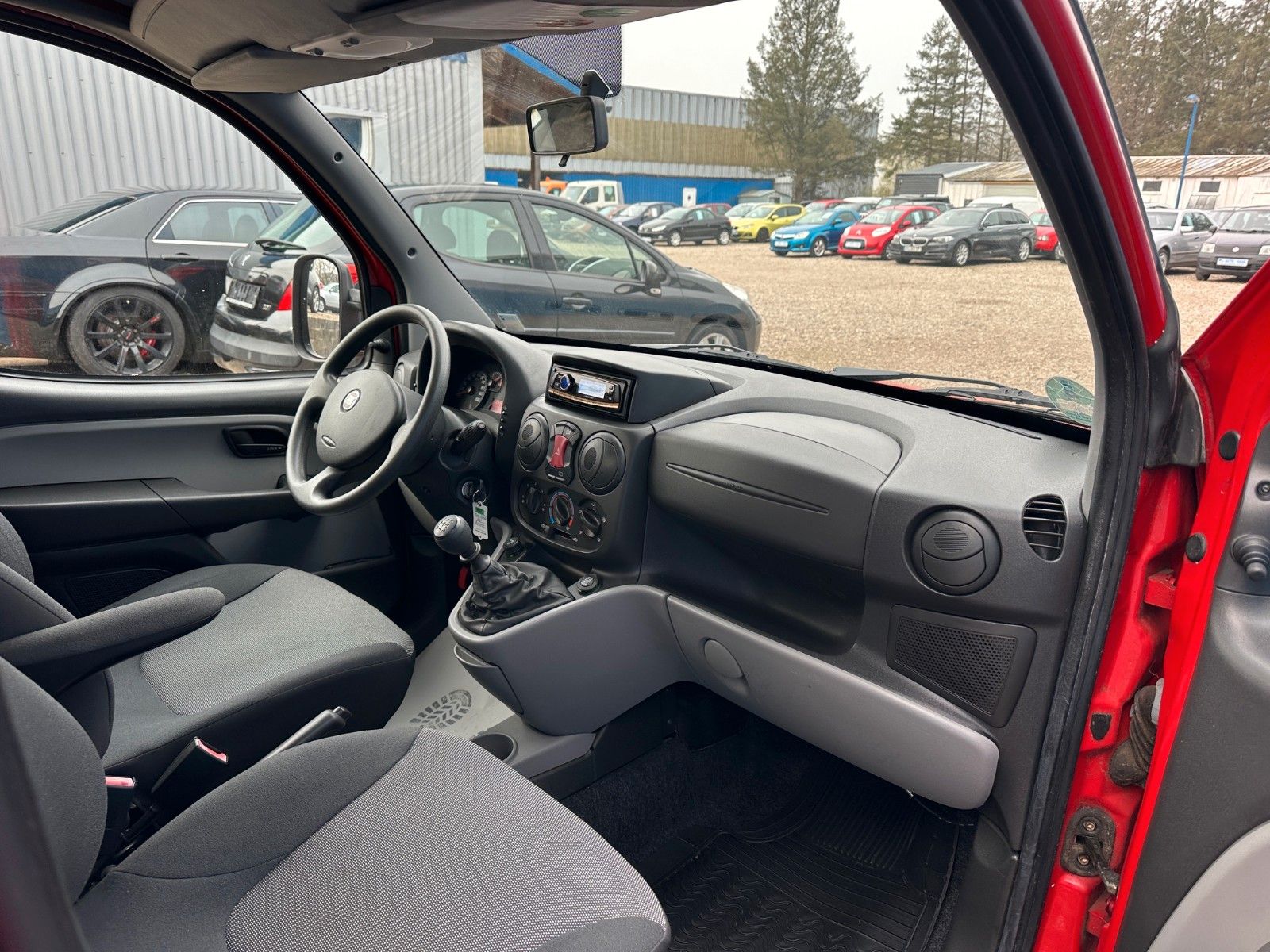 Fahrzeugabbildung Fiat Doblo Doblò 1.4 8V Active**24 TKM*8 Fach **