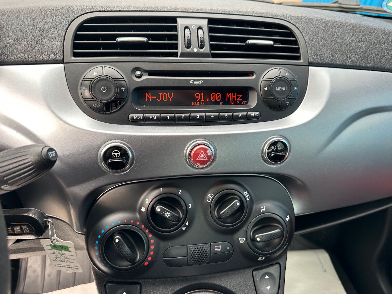 Fahrzeugabbildung Fiat 500 S**Dig Tacho**Klima**MFL**Leder**Sport**