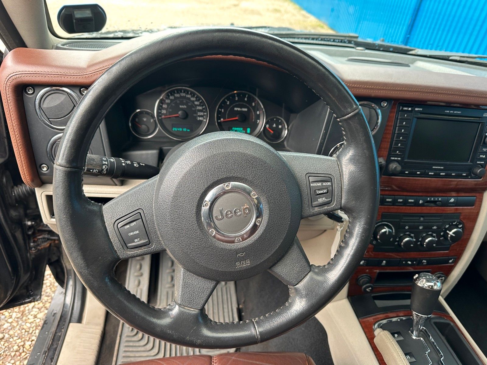 Fahrzeugabbildung Jeep Commander 3.0 V6 CRD Limited*4x4*7Sitzer*Leder*