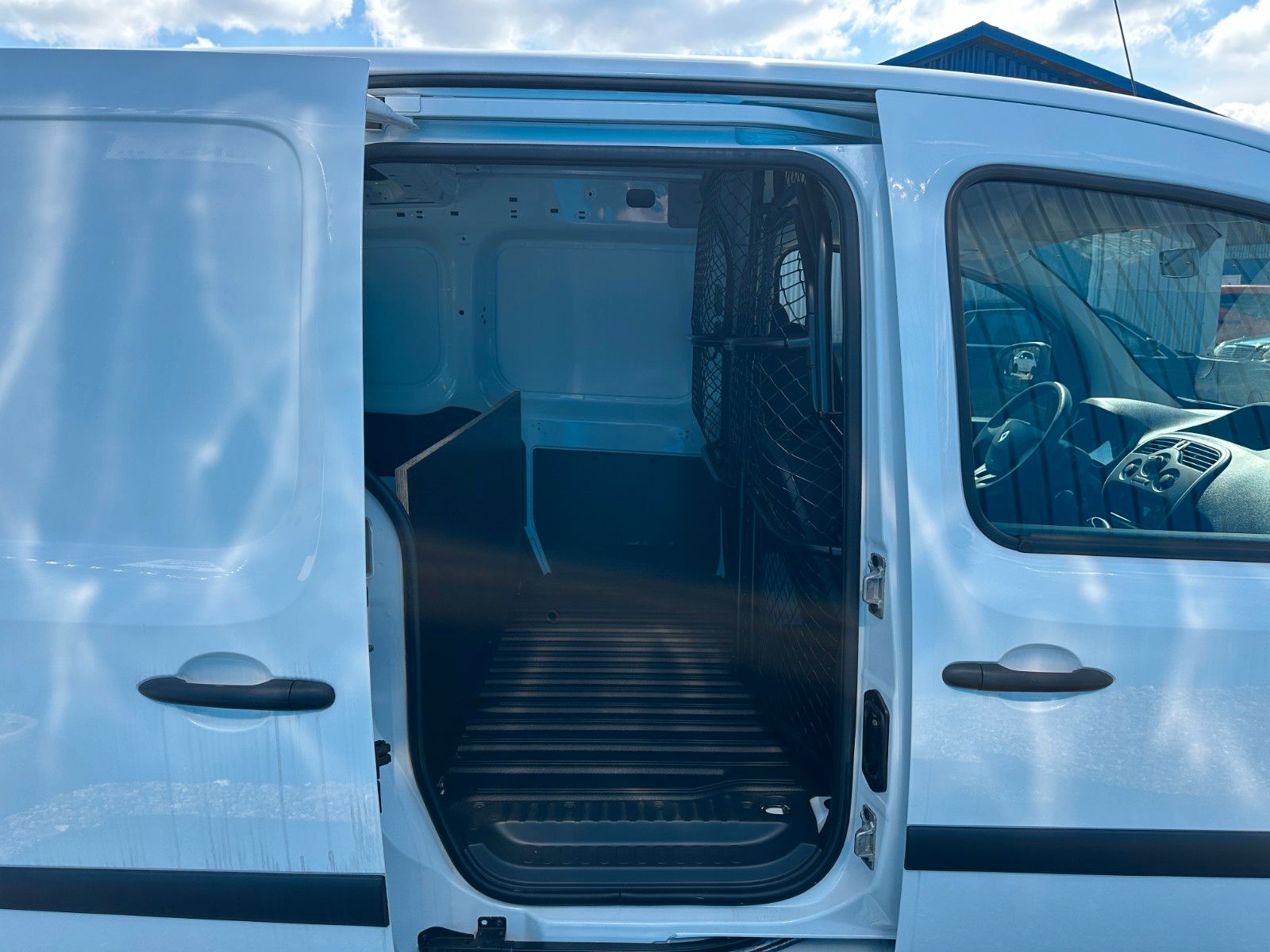 Fahrzeugabbildung Renault Kangoo Rapid Extra**87 TKM*2.Hand**