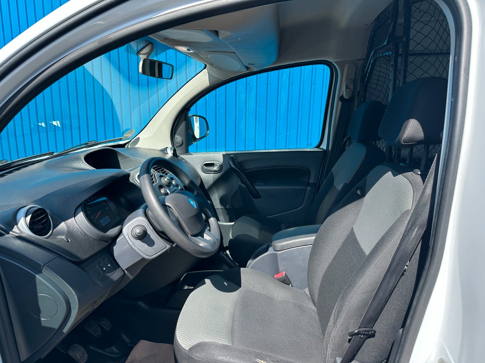 Fahrzeugabbildung Renault Kangoo Rapid Extra**87 TKM*2.Hand**