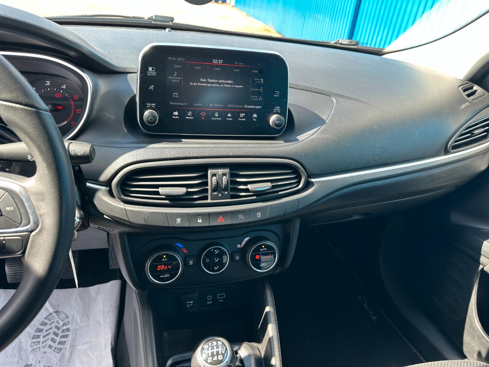 Fahrzeugabbildung Fiat Tipo**Lounge**Navi**Tempo**SHZ**
