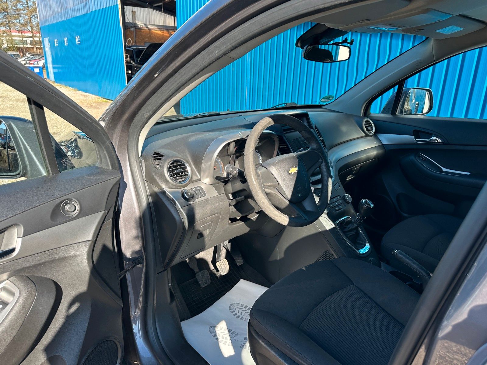 Fahrzeugabbildung Chevrolet Orlando LS**7. Sitzer**AHK**94 TKM**