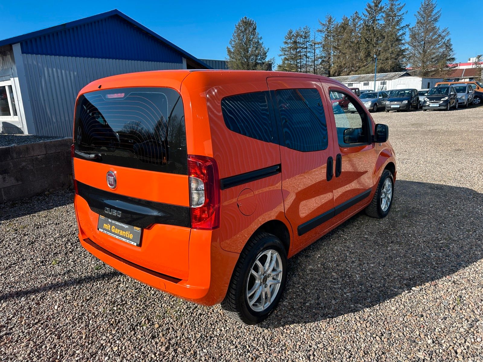 Fahrzeugabbildung Fiat Qubo 1.4 8V Lounge**1.HAND*Allwetter**