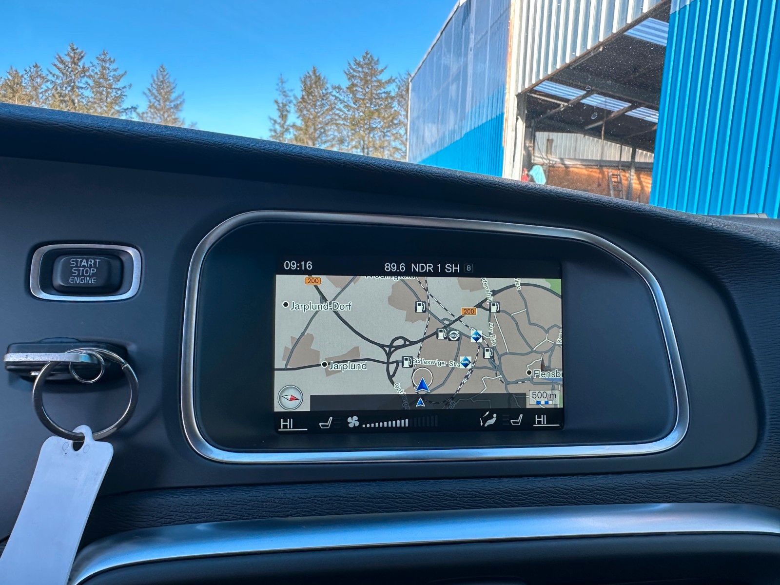 Fahrzeugabbildung Volvo V40 You!**Navi*Xenon*LED*Tempomat**