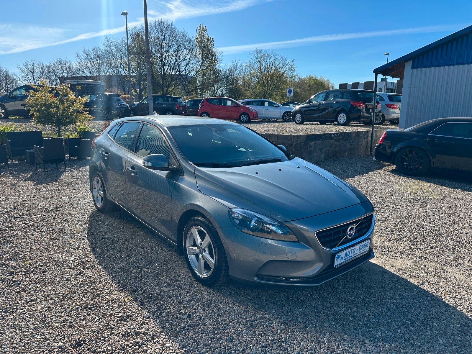 Fahrzeugabbildung Volvo V40 You!**Navi*Xenon*LED*Tempomat**
