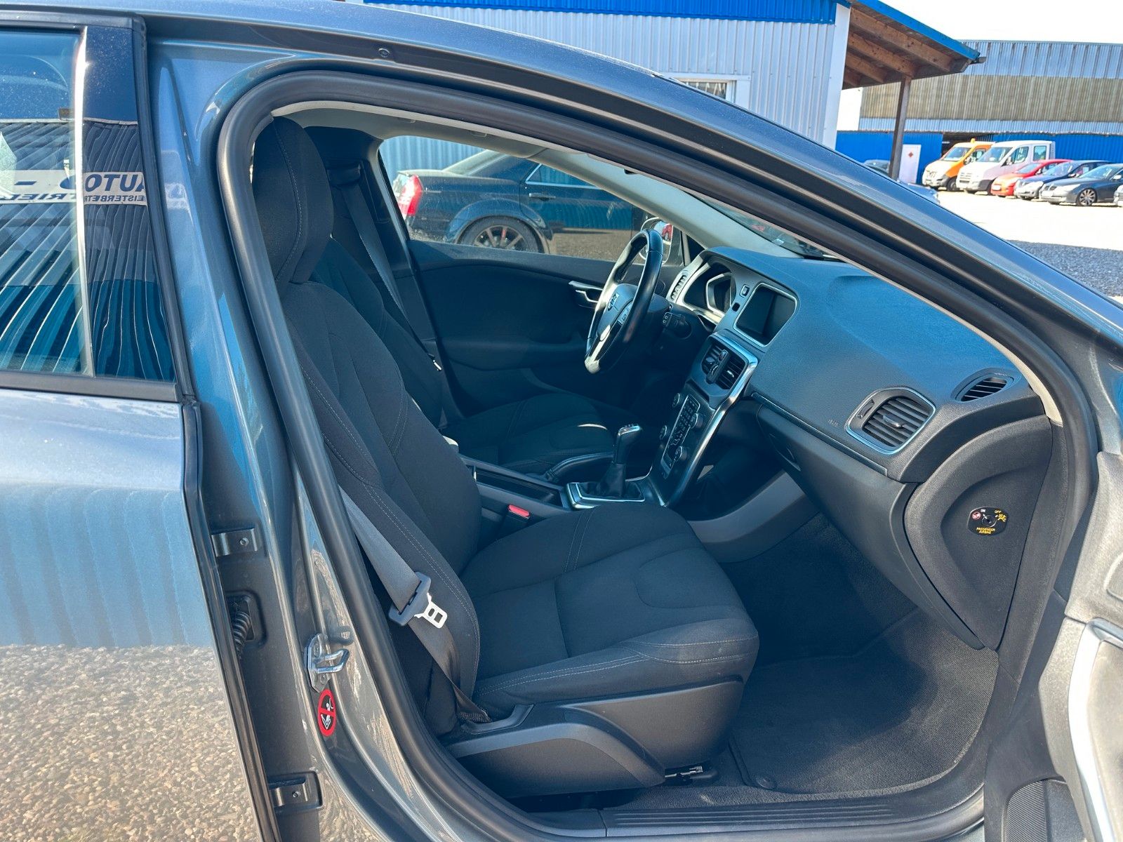 Fahrzeugabbildung Volvo V40 You!**Navi*Xenon*LED*Tempomat**