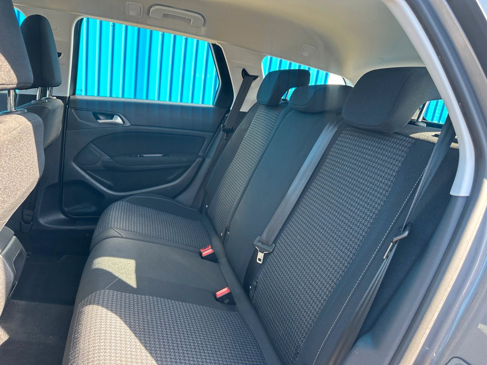 Fahrzeugabbildung Peugeot 308 SW**Active**Tempo**8 fach**PDC**