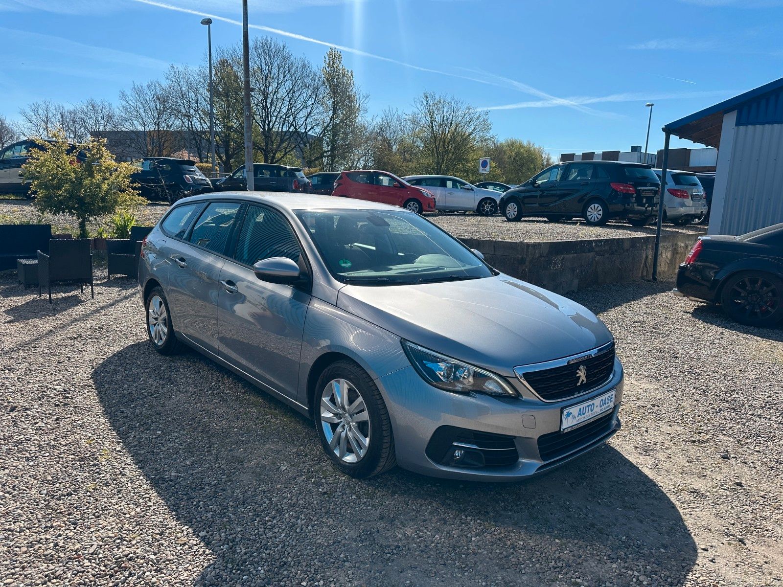 Fahrzeugabbildung Peugeot 308 SW**Active**Tempo**8 fach**PDC**