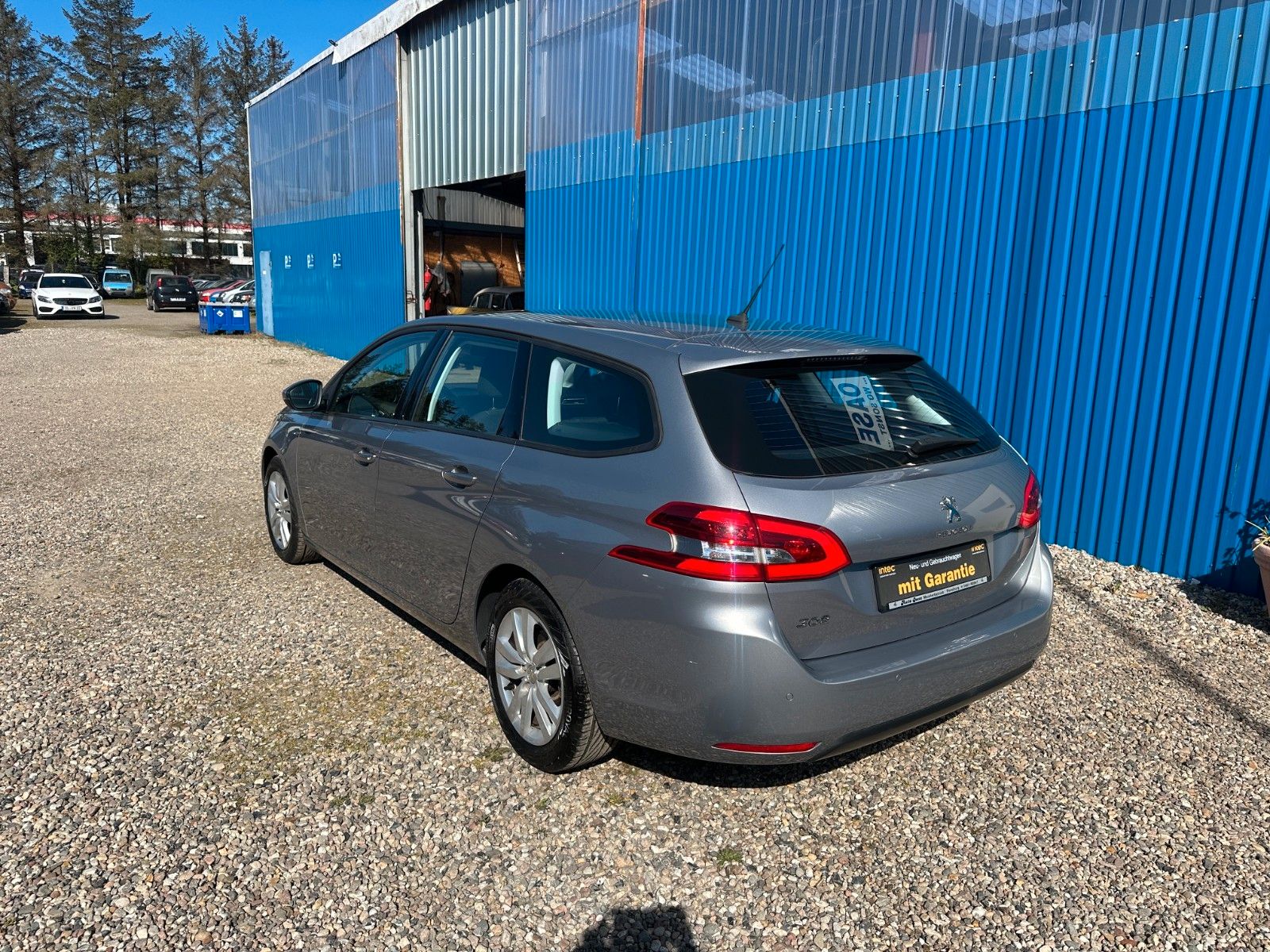 Fahrzeugabbildung Peugeot 308 SW**Active**Tempo**8 fach**PDC**