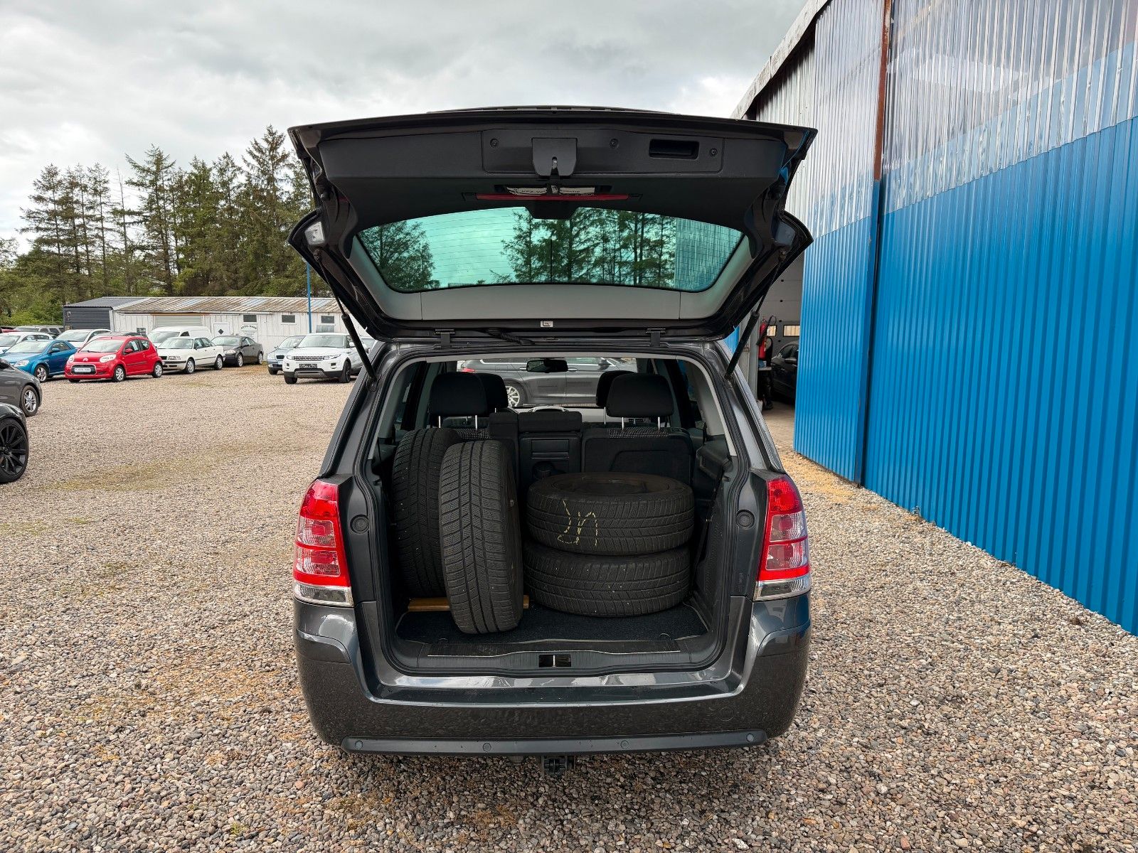 Fahrzeugabbildung Opel Zafira B Sport**1.HAND*Panorama*HU 09/27**