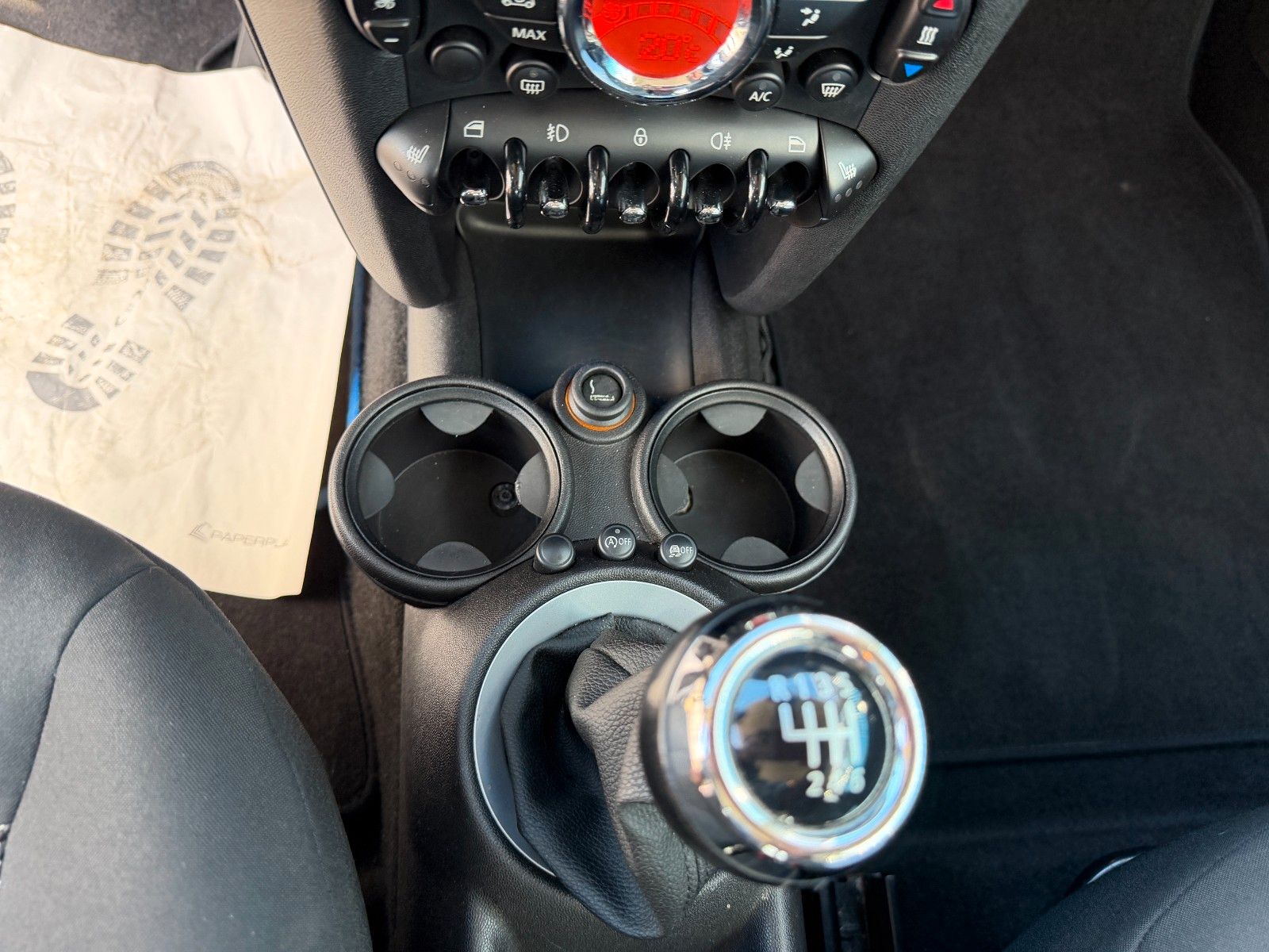 Fahrzeugabbildung MINI COOPER S Clubman**Cooper Soho**Klima**SHZ**Temp*