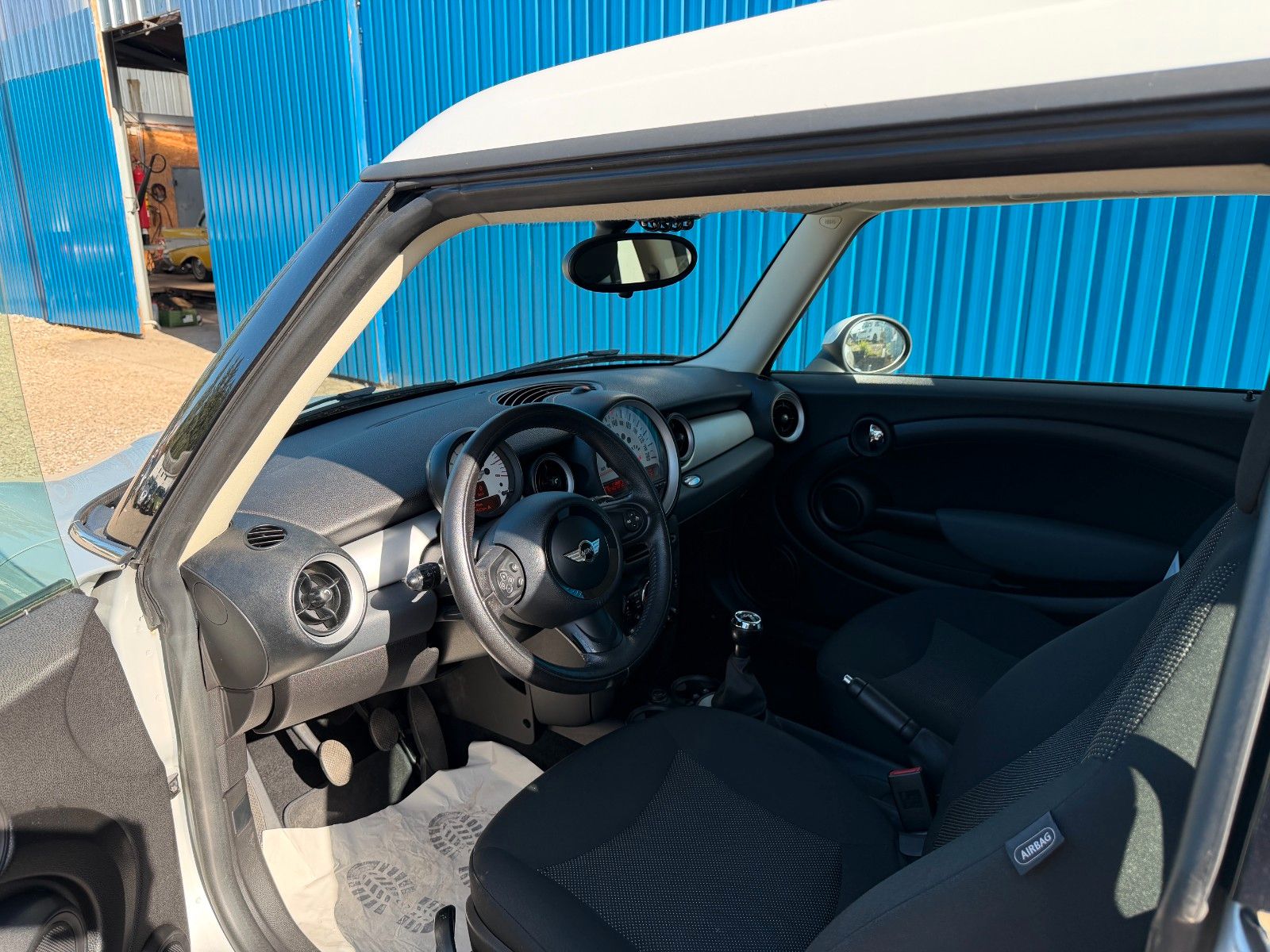 Fahrzeugabbildung MINI COOPER S Clubman**Cooper Soho**Klima**SHZ**Temp*
