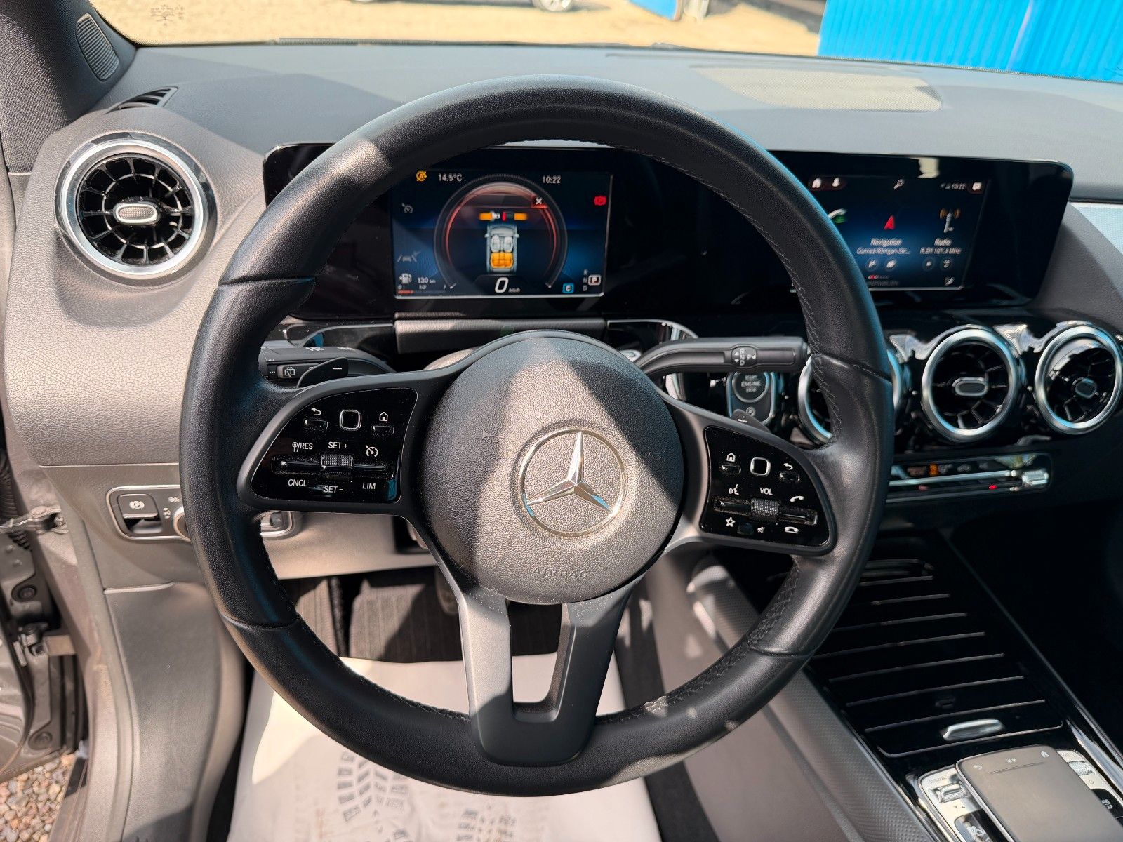Fahrzeugabbildung Mercedes-Benz B 180**Automatik**62 TKM**AHK**LED**Digital**