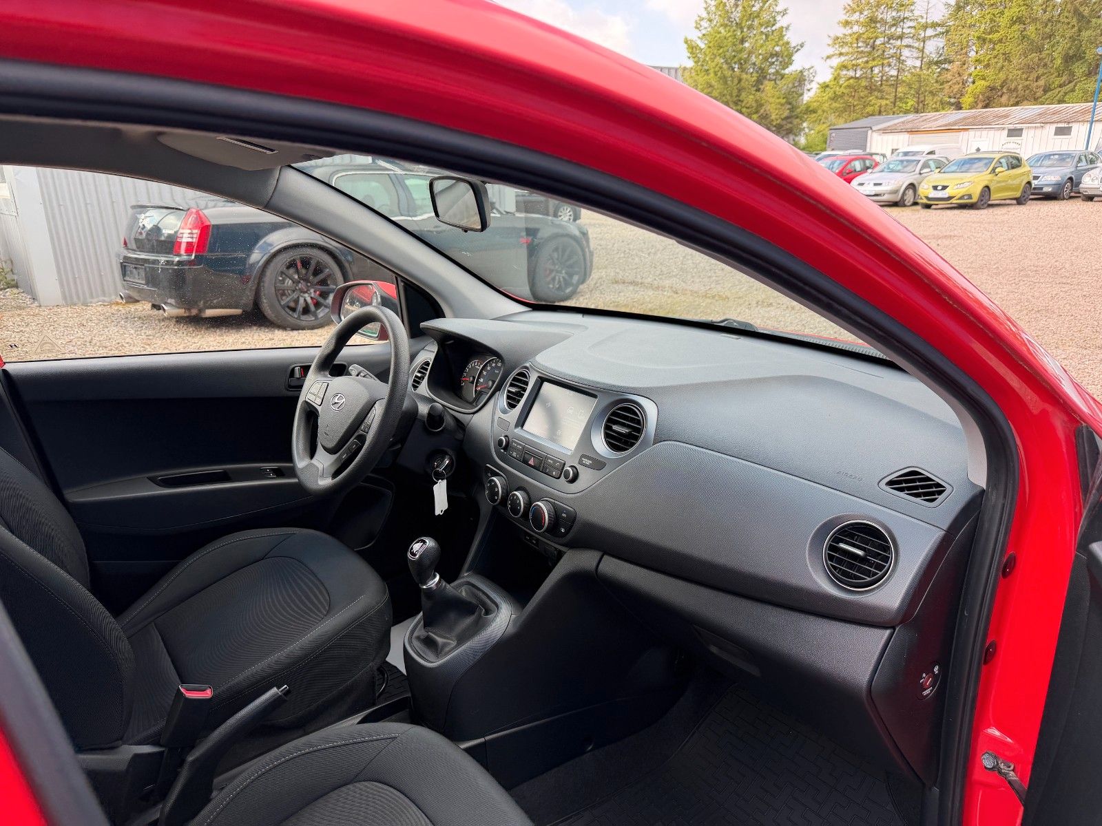 Fahrzeugabbildung Hyundai i10**57 TKM**CarPlay**Klima**Tempo**