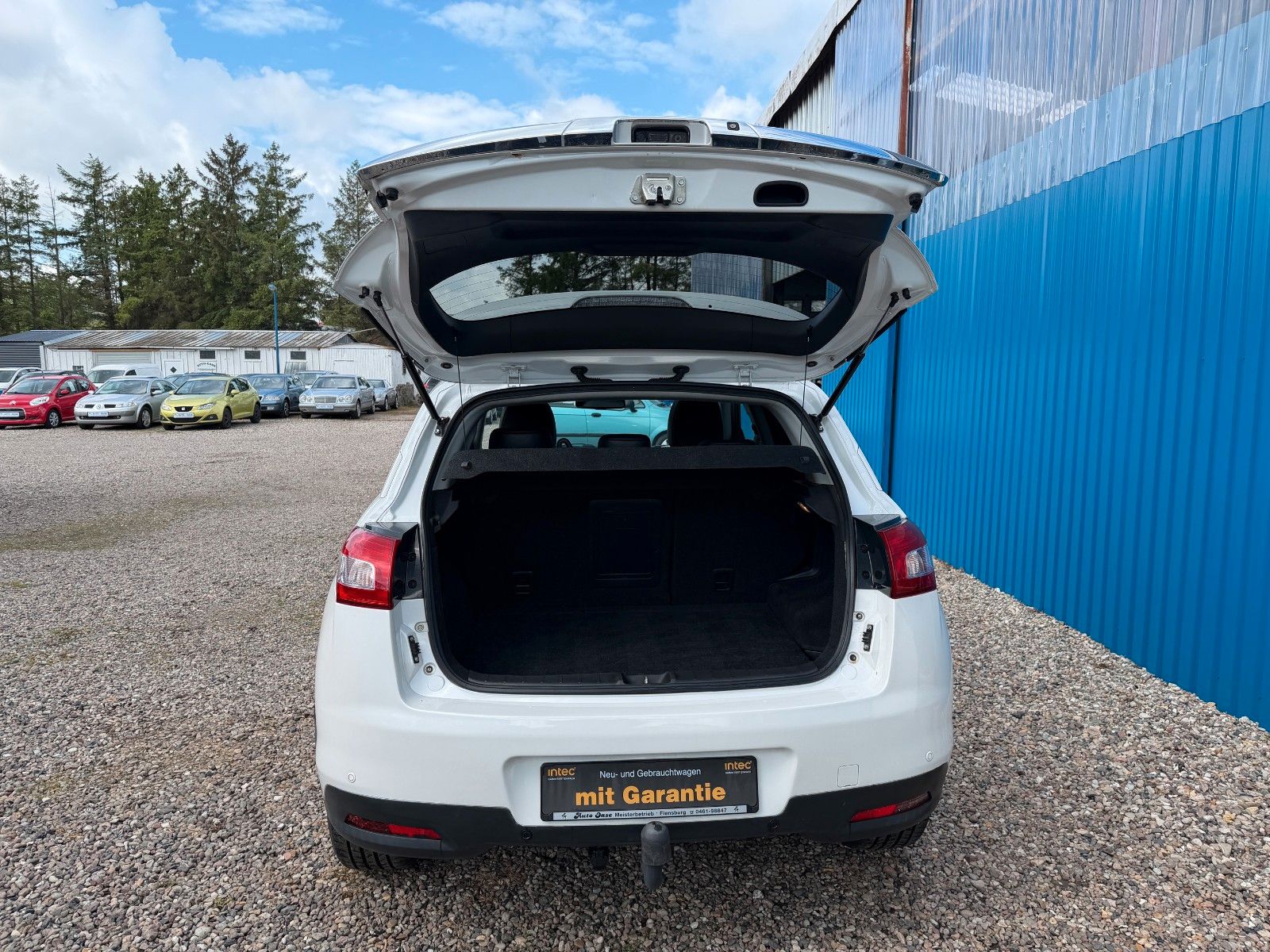 Fahrzeugabbildung Peugeot 4008 Allure 4WD**Navi*AHK*Keyles-GO**