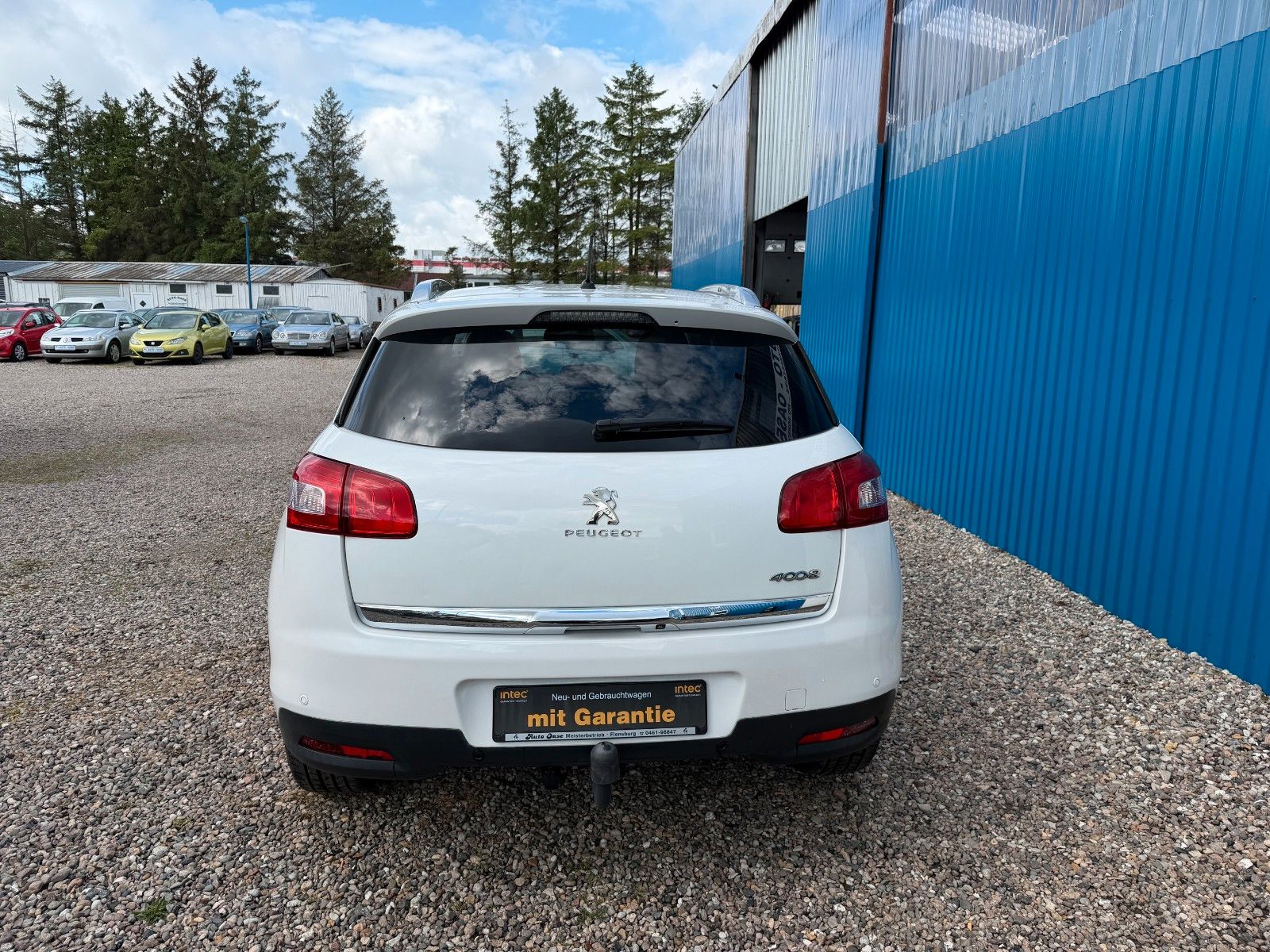 Fahrzeugabbildung Peugeot 4008 Allure 4WD**Navi*AHK*Keyles-GO**