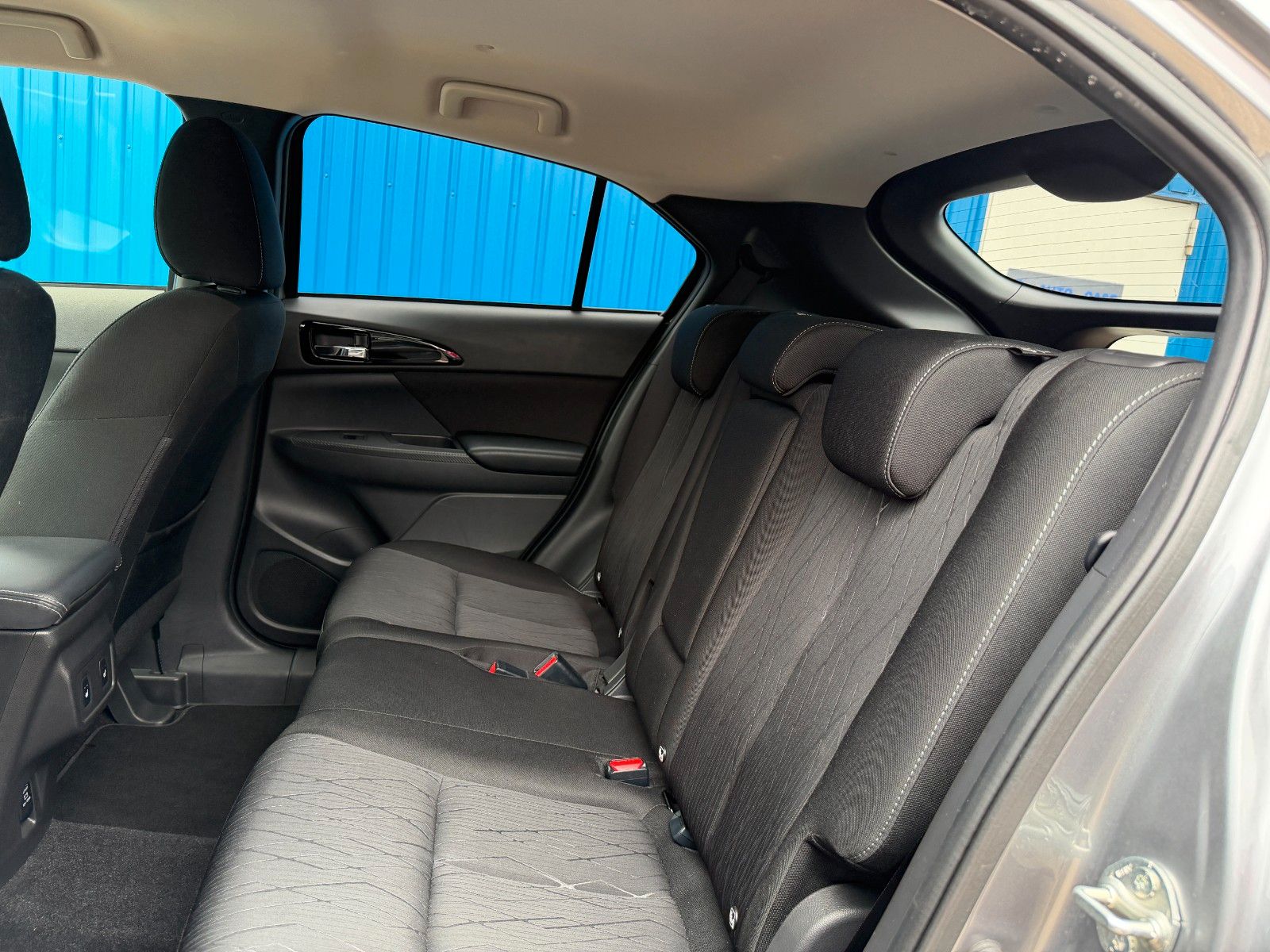 Fahrzeugabbildung Mitsubishi Eclipse*Cross Intro Edition**Head up**KEY**360°*