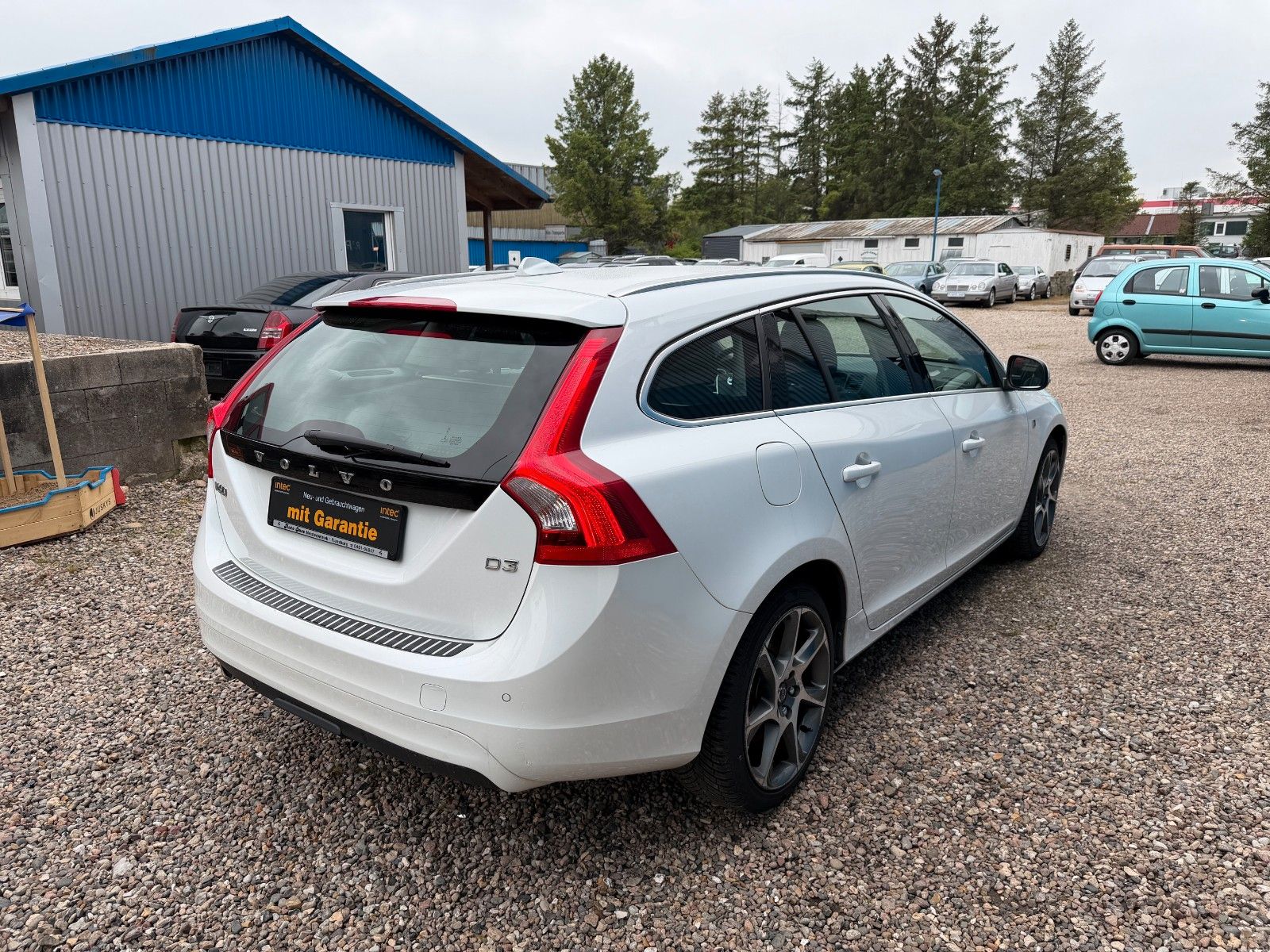 Fahrzeugabbildung Volvo V60 Kombi Ocean Race**Automatik*Tempomat**