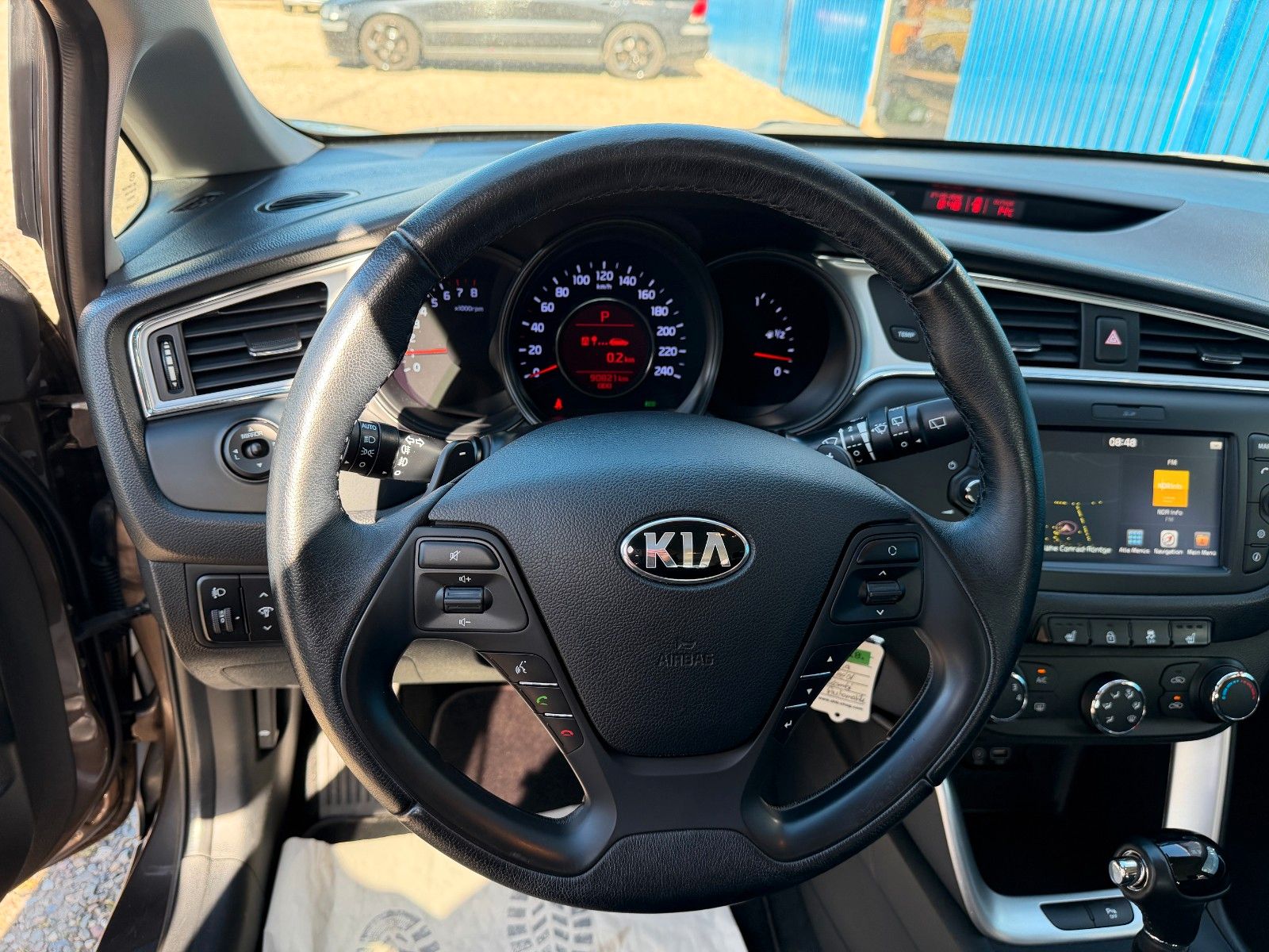 Fahrzeugabbildung Kia Cee'd Sportswagon**Automatik**90 TKM**Kamera**Le