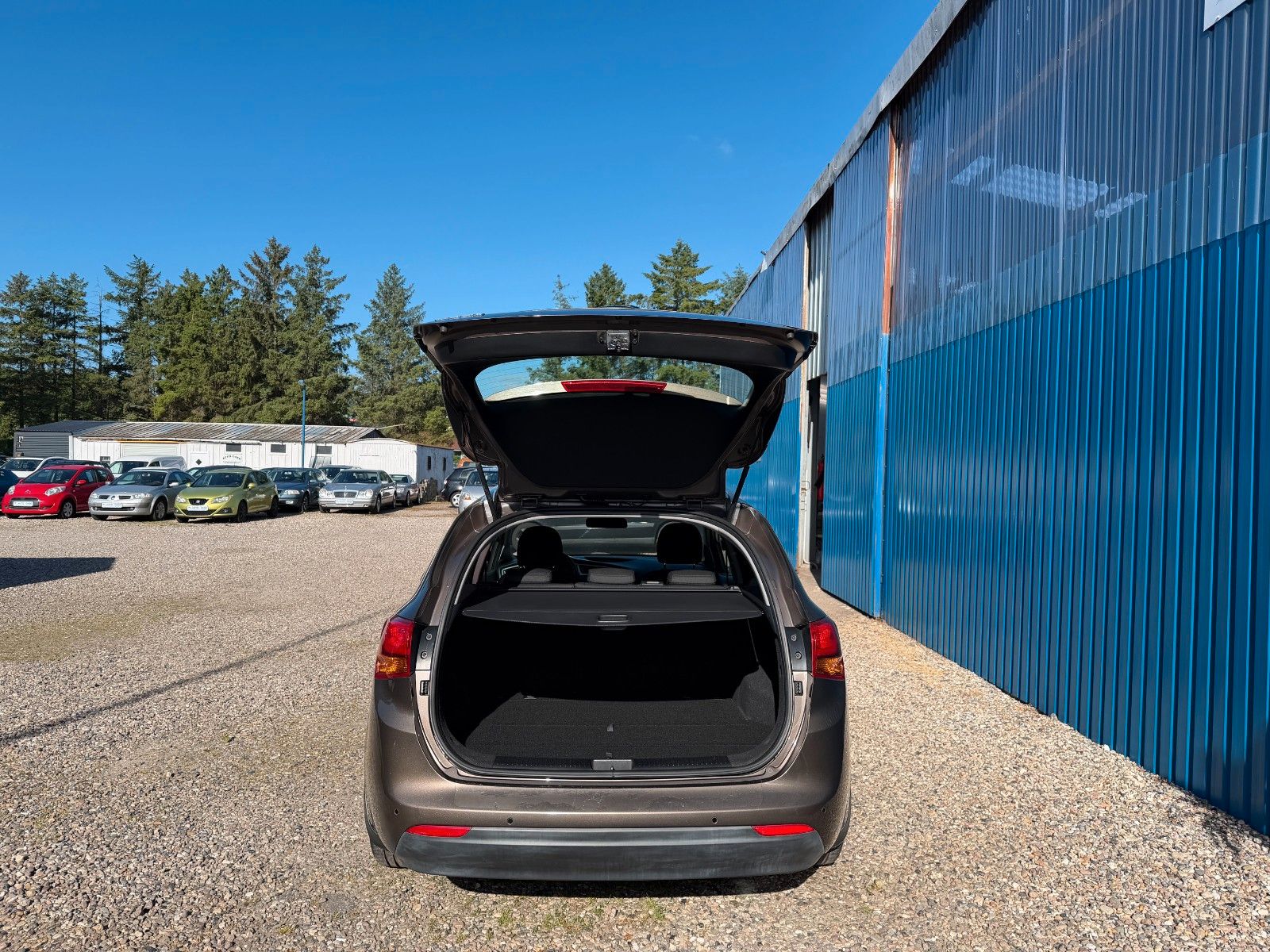 Fahrzeugabbildung Kia Cee'd Sportswagon**Automatik**90 TKM**Kamera**Le