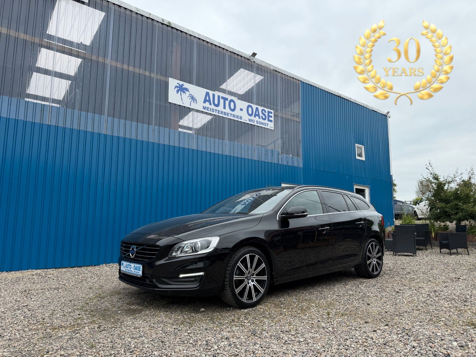Fahrzeugabbildung Volvo V60 Kombi Linje Svart**Xenon*LED*Leder*Kamera**