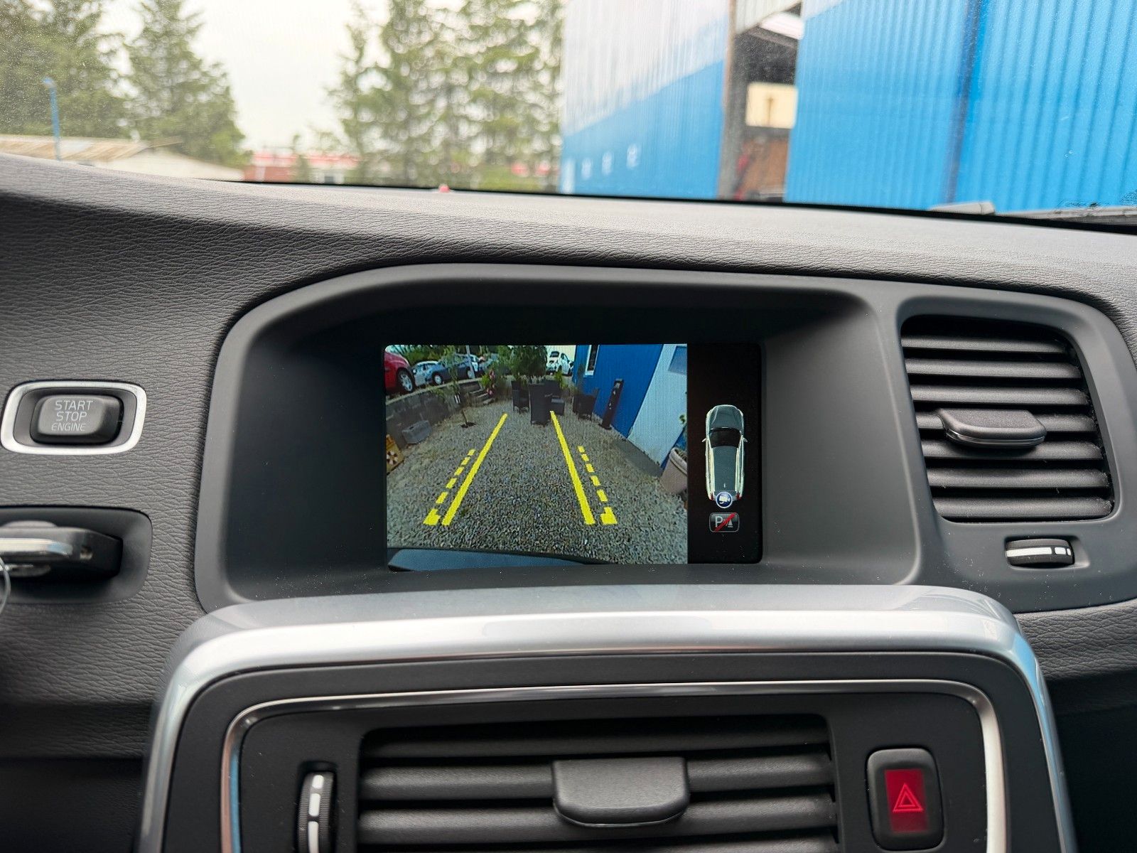 Fahrzeugabbildung Volvo V60 Kombi Linje Svart**Xenon*LED*Leder*Kamera**