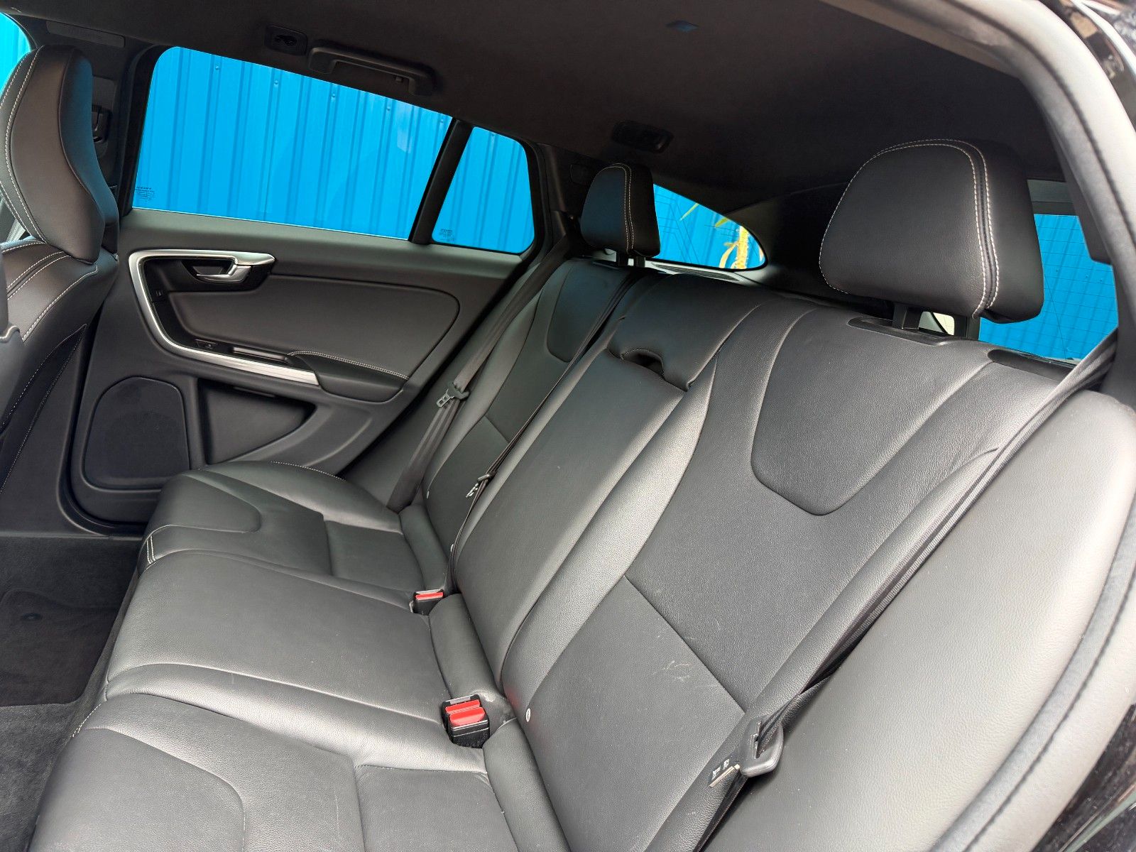 Fahrzeugabbildung Volvo V60 Kombi Linje Svart**Xenon*LED*Leder*Kamera**