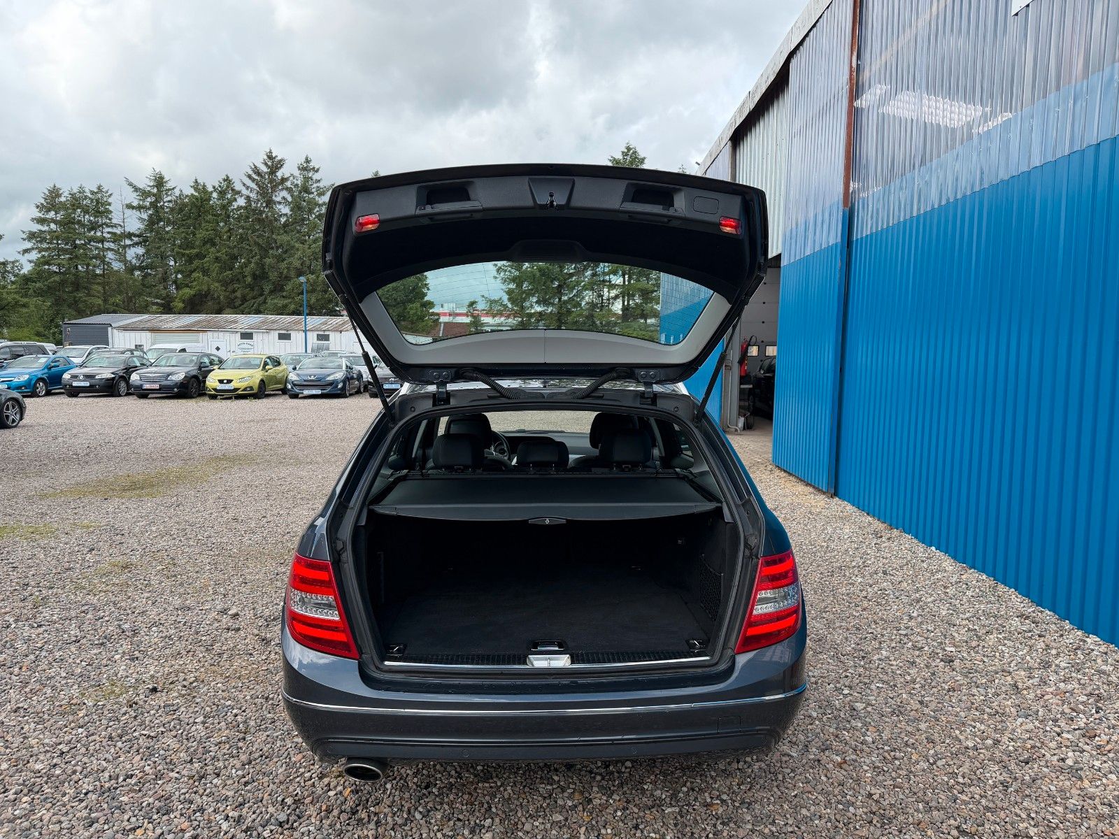Fahrzeugabbildung Mercedes-Benz C 220 T CDI BlueEfficiency**Automatik*Xenon**