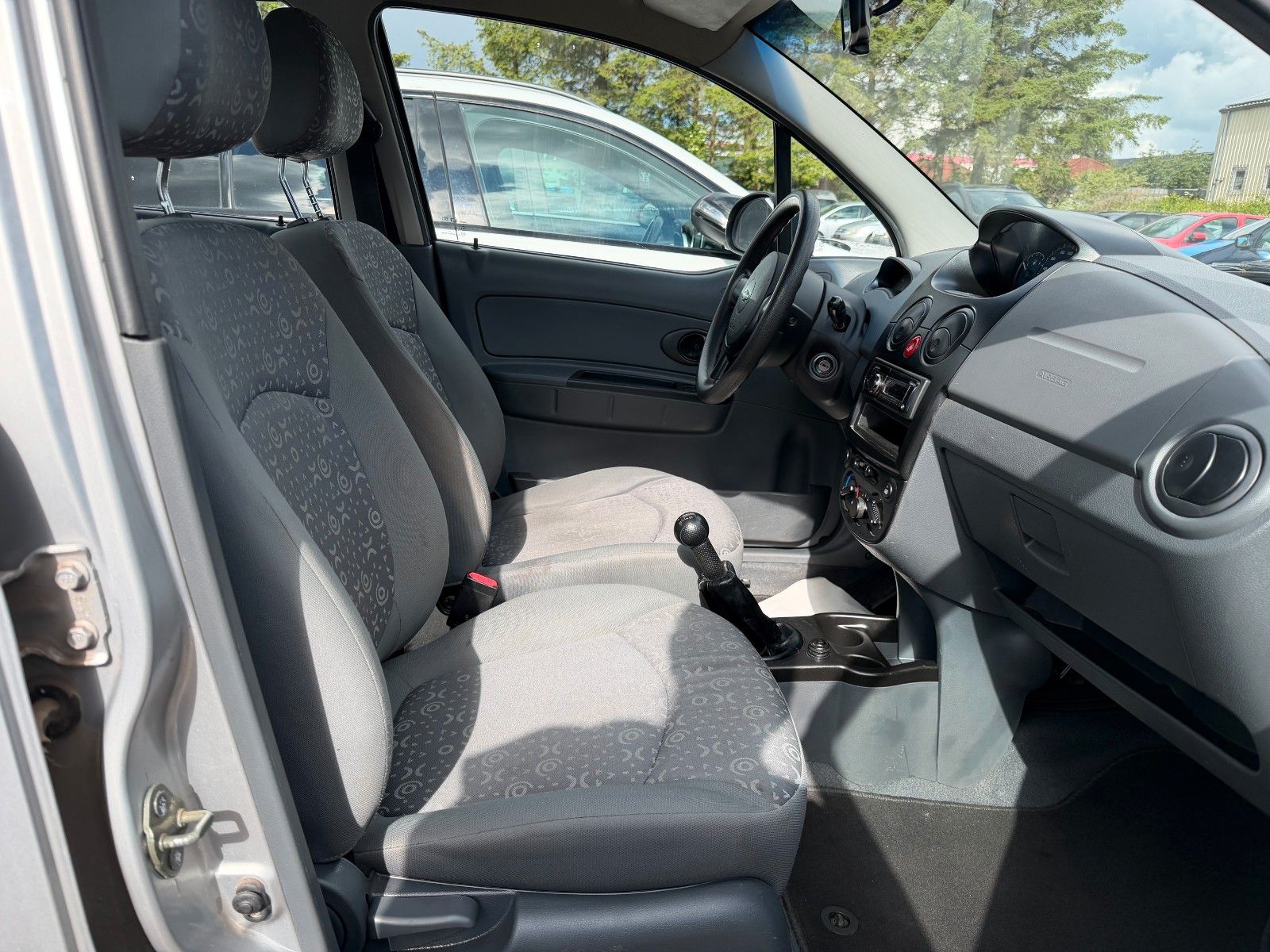 Fahrzeugabbildung Chevrolet Matiz**79 TKM*Allwetter*HU 09/26**