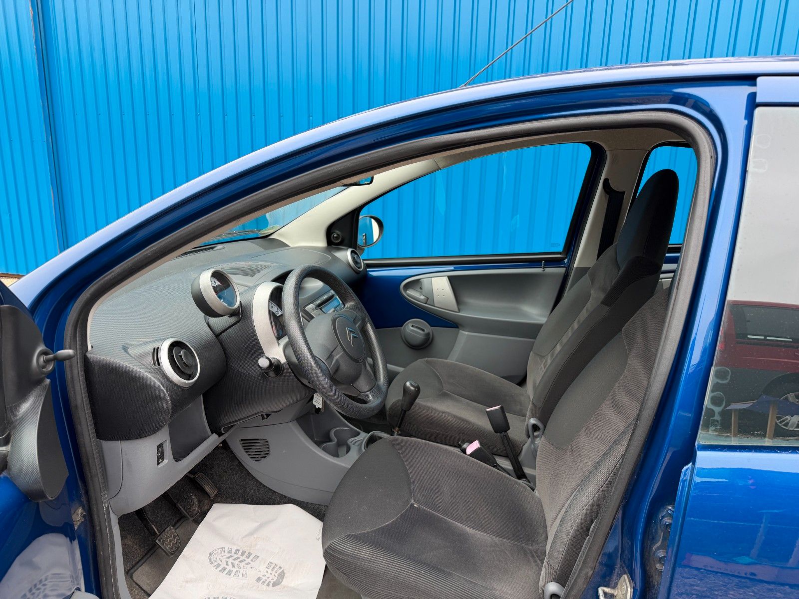 Fahrzeugabbildung Citroën C1 Style**HU&AU neu*Allwetterreifen**