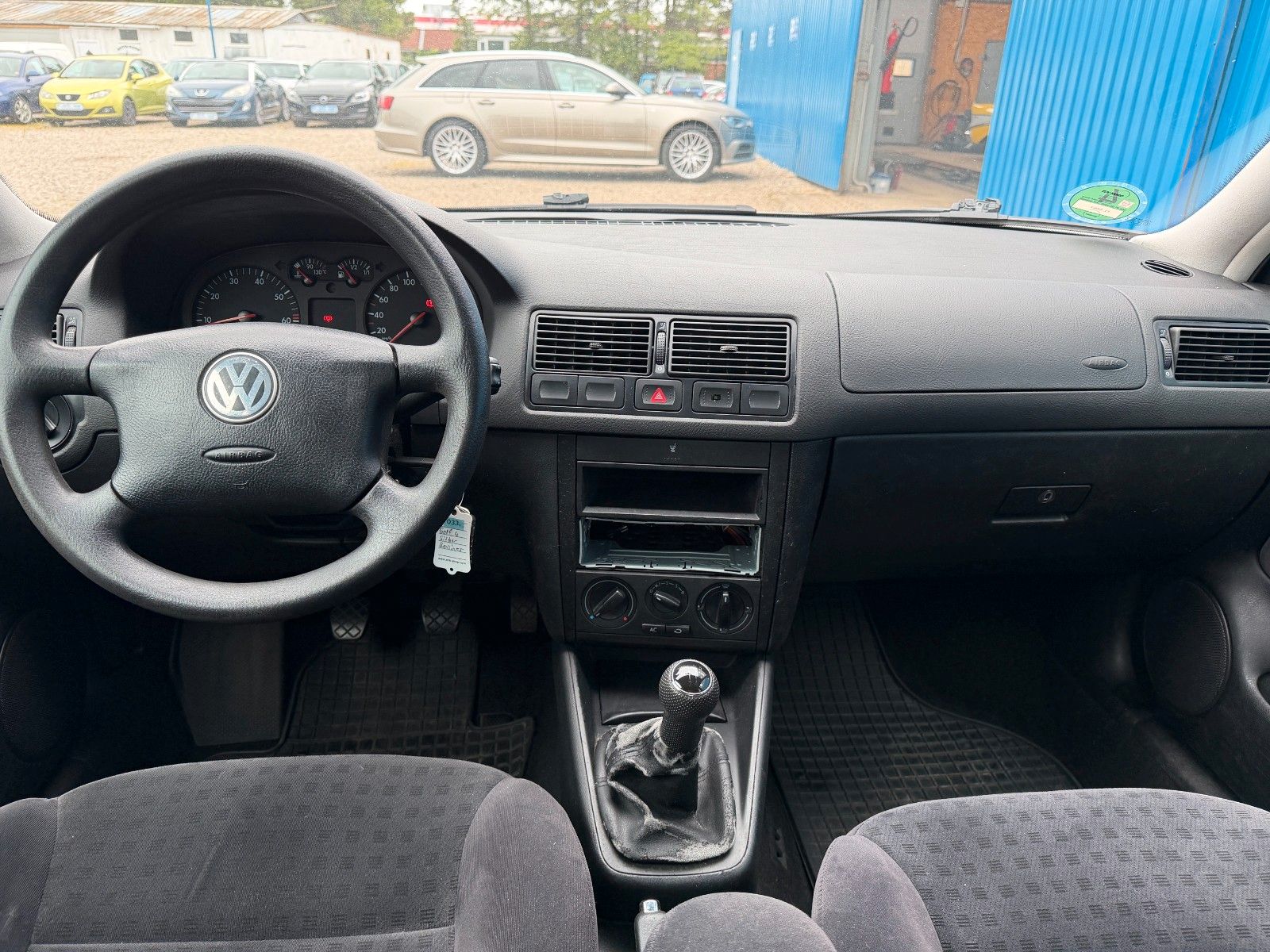 Fahrzeugabbildung Volkswagen Golf 1.4 Basis**Klima*HU&AU neu**