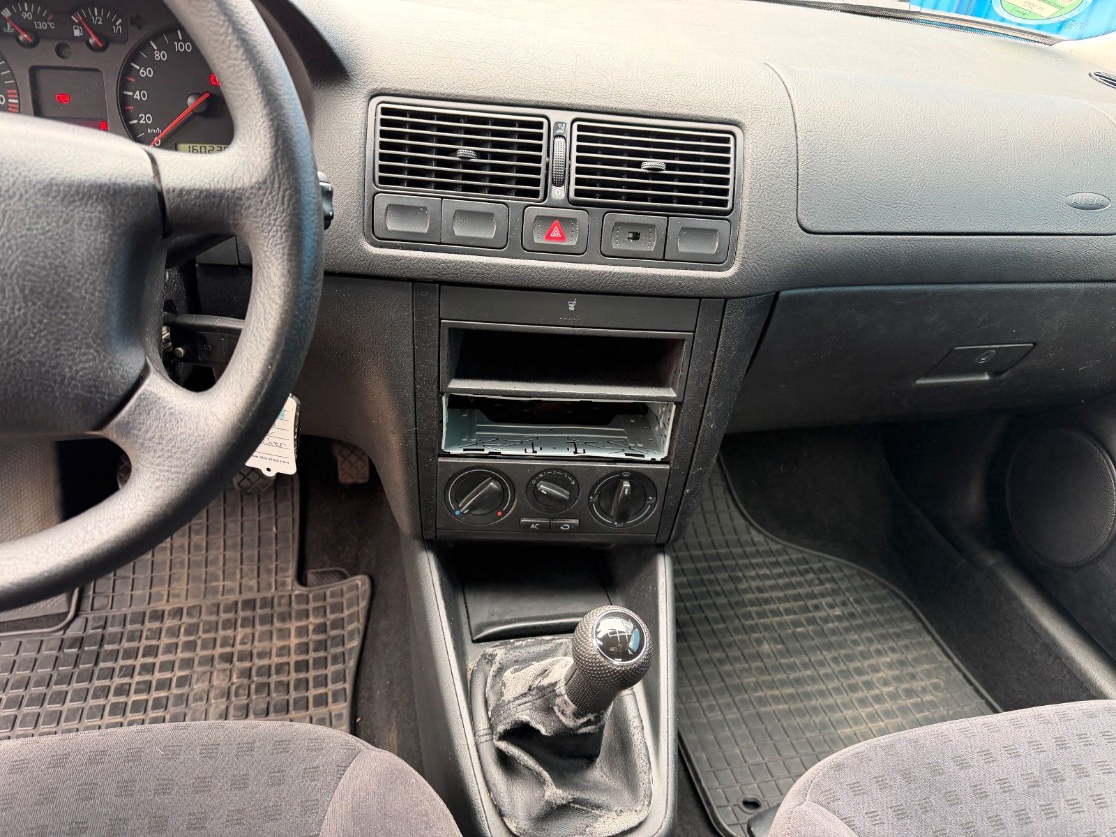 Fahrzeugabbildung Volkswagen Golf 1.4 Basis**Klima*HU&AU neu**