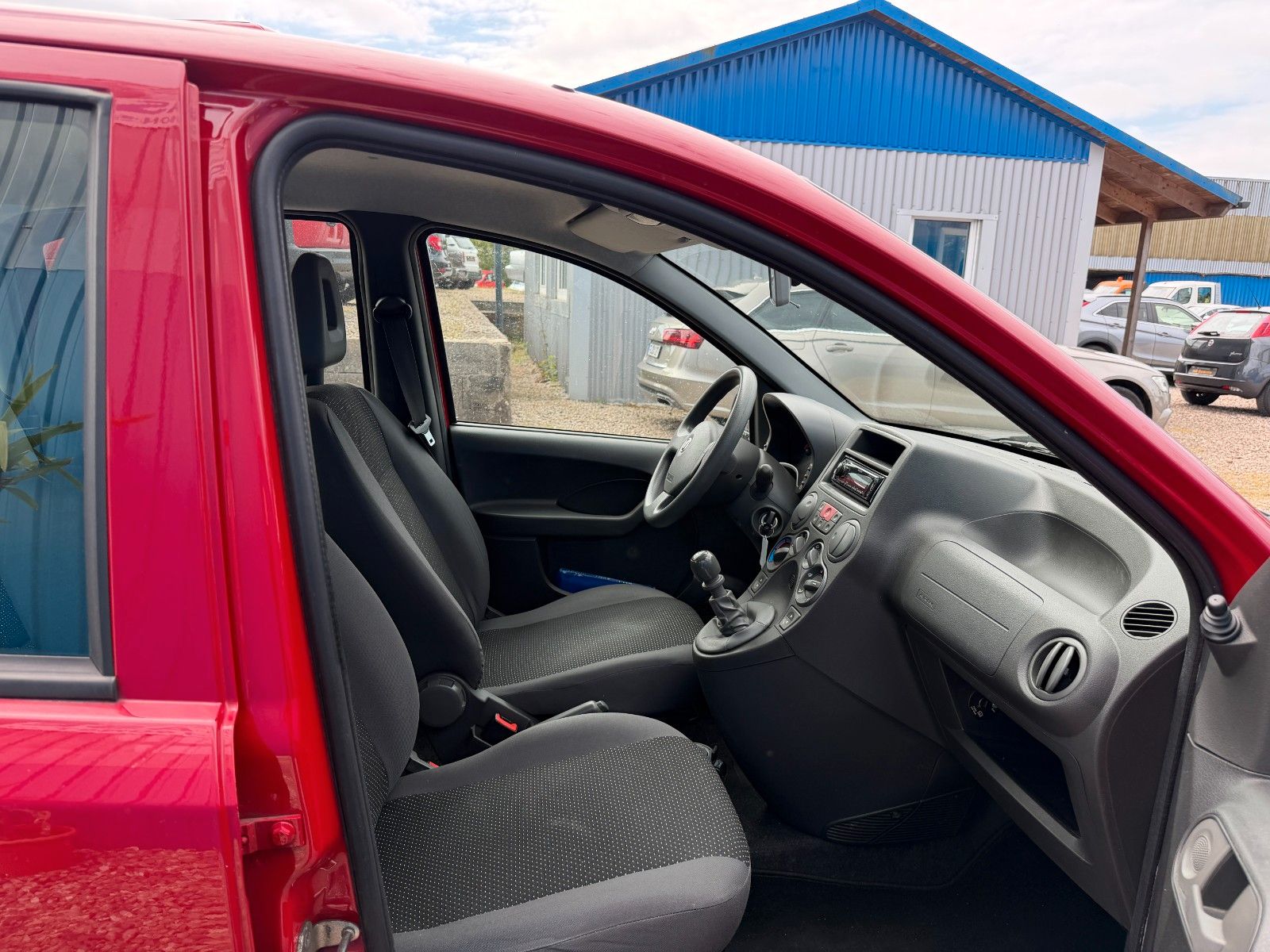 Fahrzeugabbildung Fiat Panda 1.2 8V Dynamic**Allwetter*98 TKM**