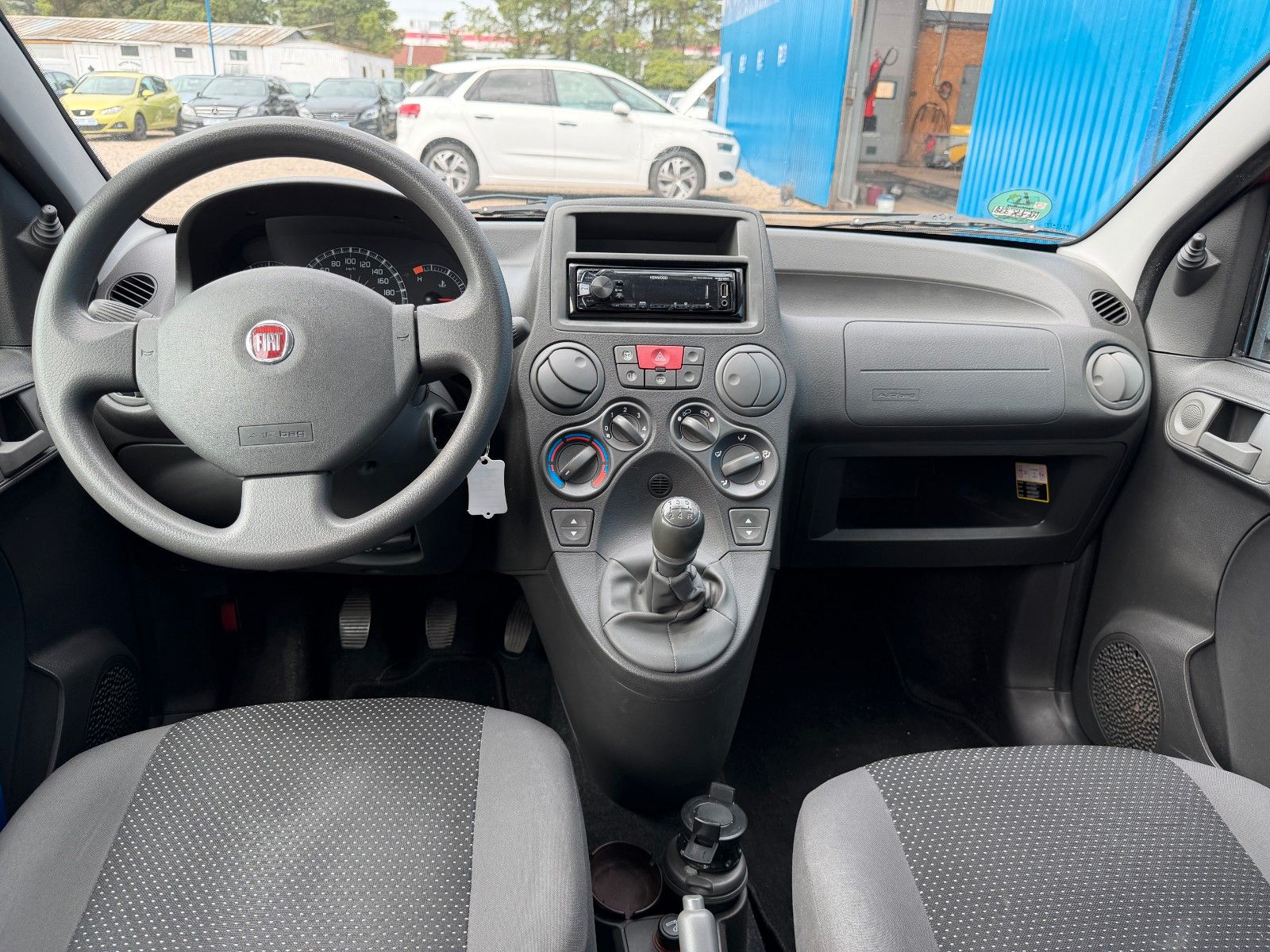 Fahrzeugabbildung Fiat Panda 1.2 8V Dynamic**Allwetter*98 TKM**
