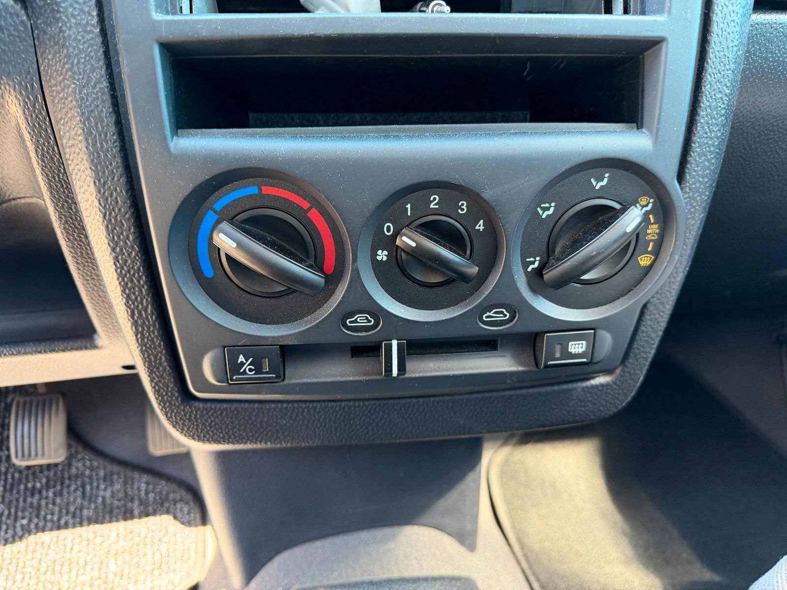 Fahrzeugabbildung Hyundai Getz 1.1 Edition+**08/27 Tüv*Allwetter*Klima**