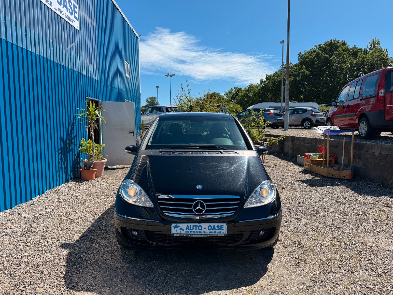 Fahrzeugabbildung Mercedes-Benz A 180**Avantgarde**Klima**AHK**2.HAND**