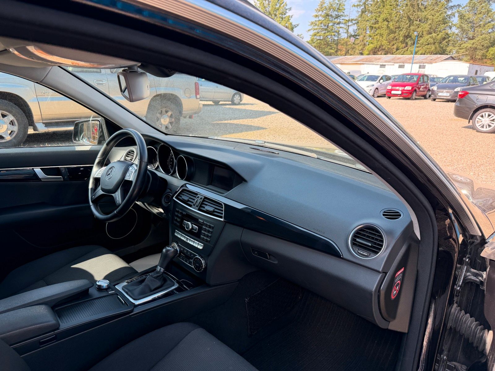 Fahrzeugabbildung Mercedes-Benz C 220 T CDI BlueEfficiency**Automatik*Xenon**