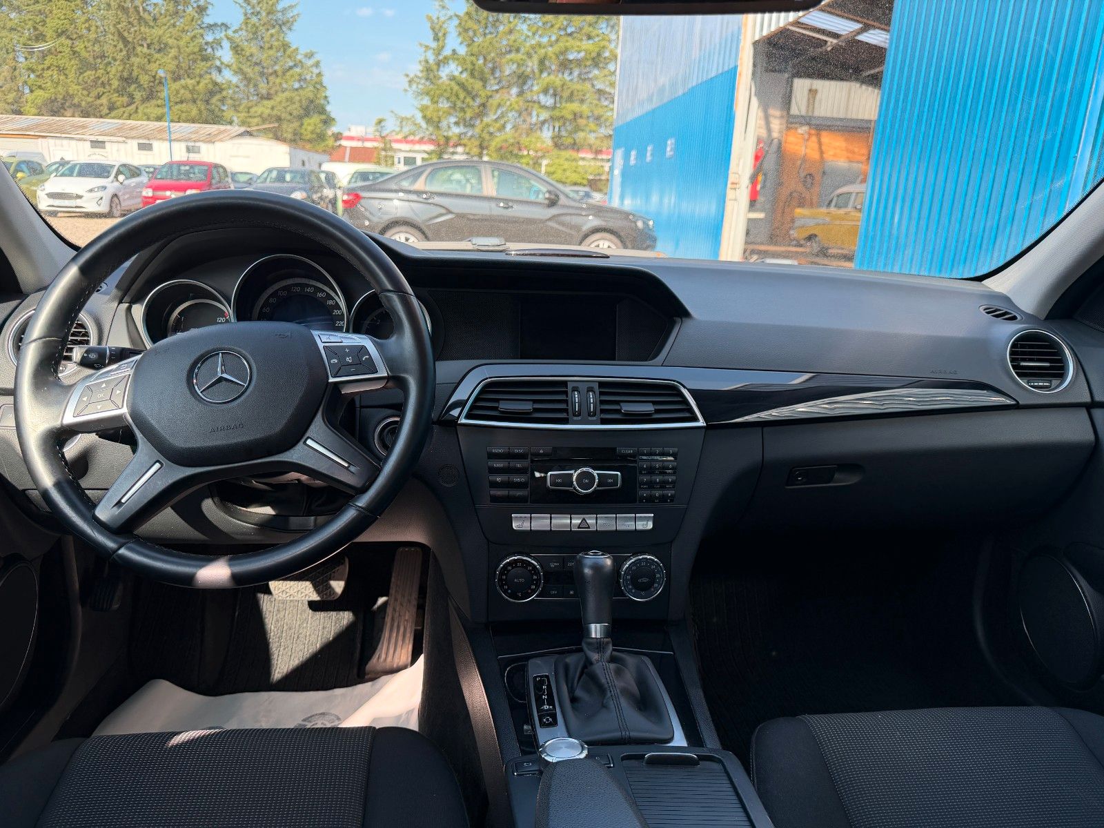 Fahrzeugabbildung Mercedes-Benz C 220 T CDI BlueEfficiency**Automatik*Xenon**