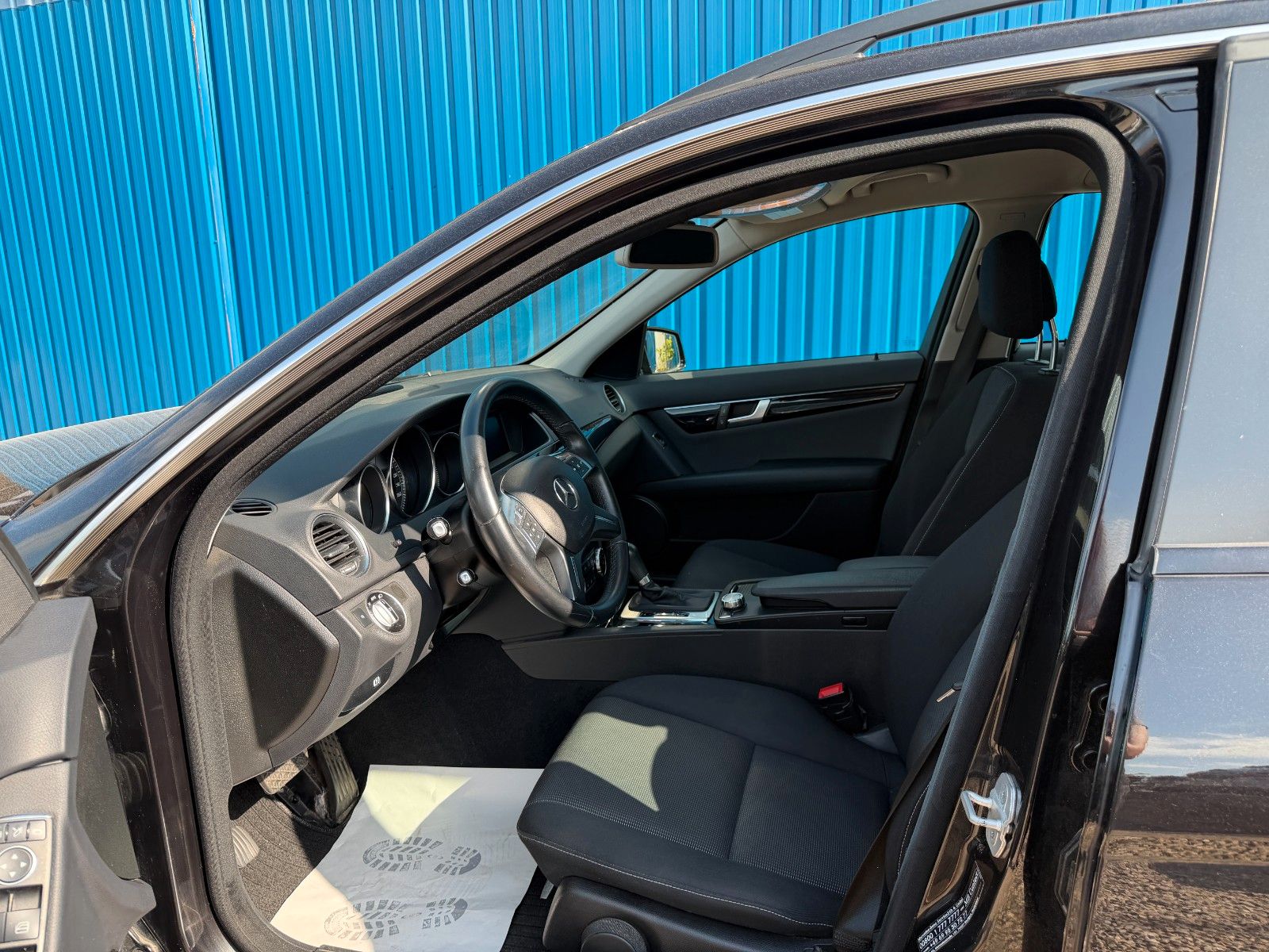Fahrzeugabbildung Mercedes-Benz C 220 T CDI BlueEfficiency**Automatik*Xenon**