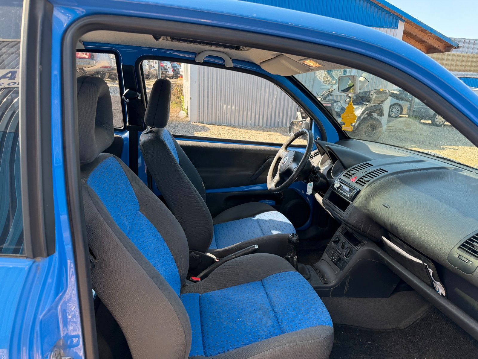 Fahrzeugabbildung Volkswagen Lupo 1.0 BASIS**02/28 Tüv*Schiebedach**