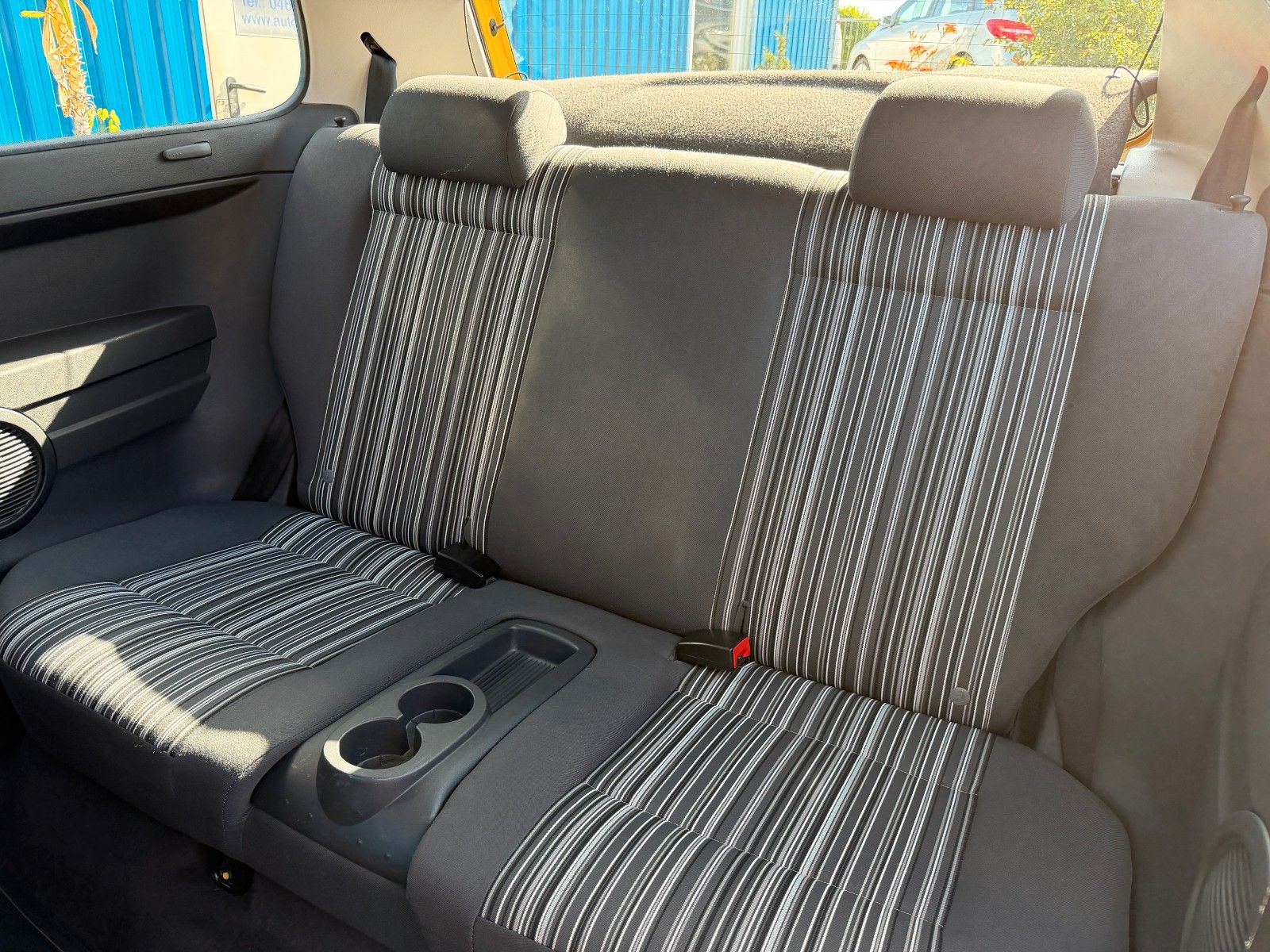 Fahrzeugabbildung Volkswagen Fox Basis**Klima*Allwetter*ISO-FIX*HU&AU neu**