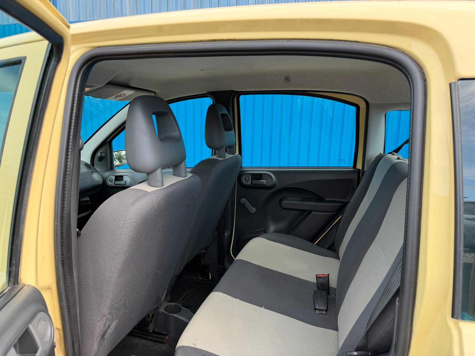 Fahrzeugabbildung Fiat Panda 1.1 8V Active*ZV*2.HAND*HU&AU neu*