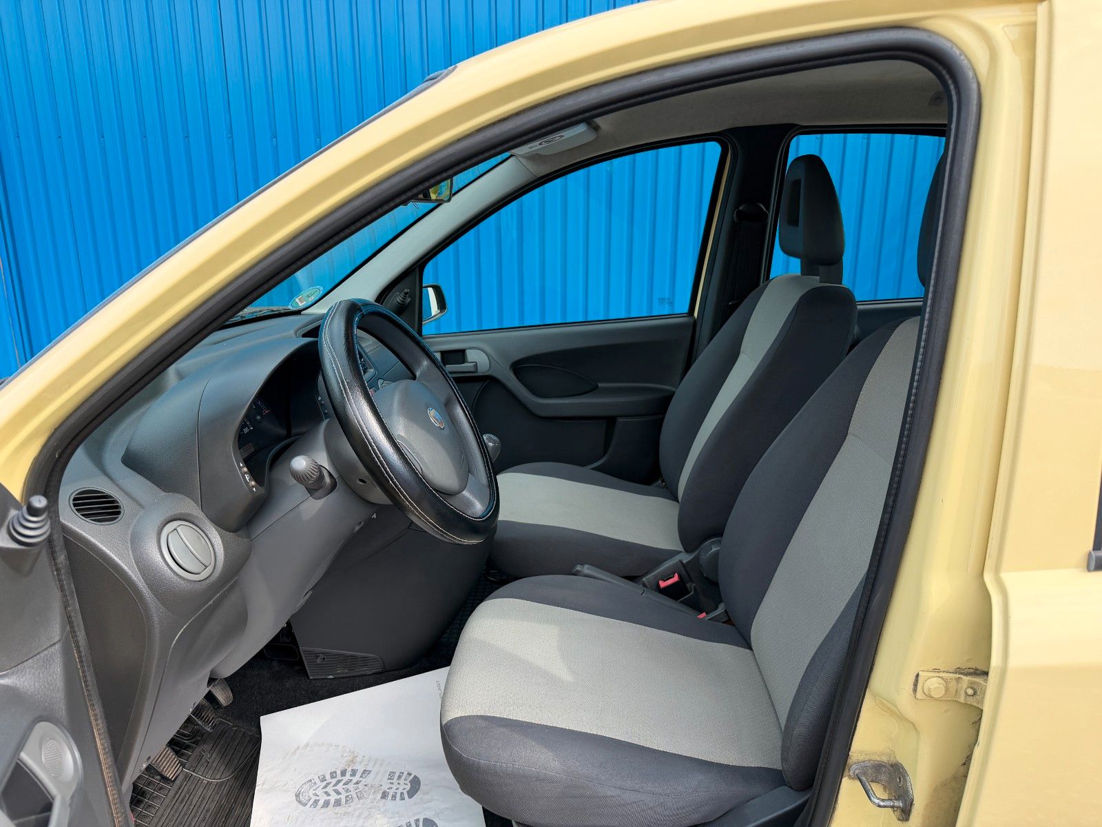 Fahrzeugabbildung Fiat Panda 1.1 8V Active*ZV*2.HAND*HU&AU neu*