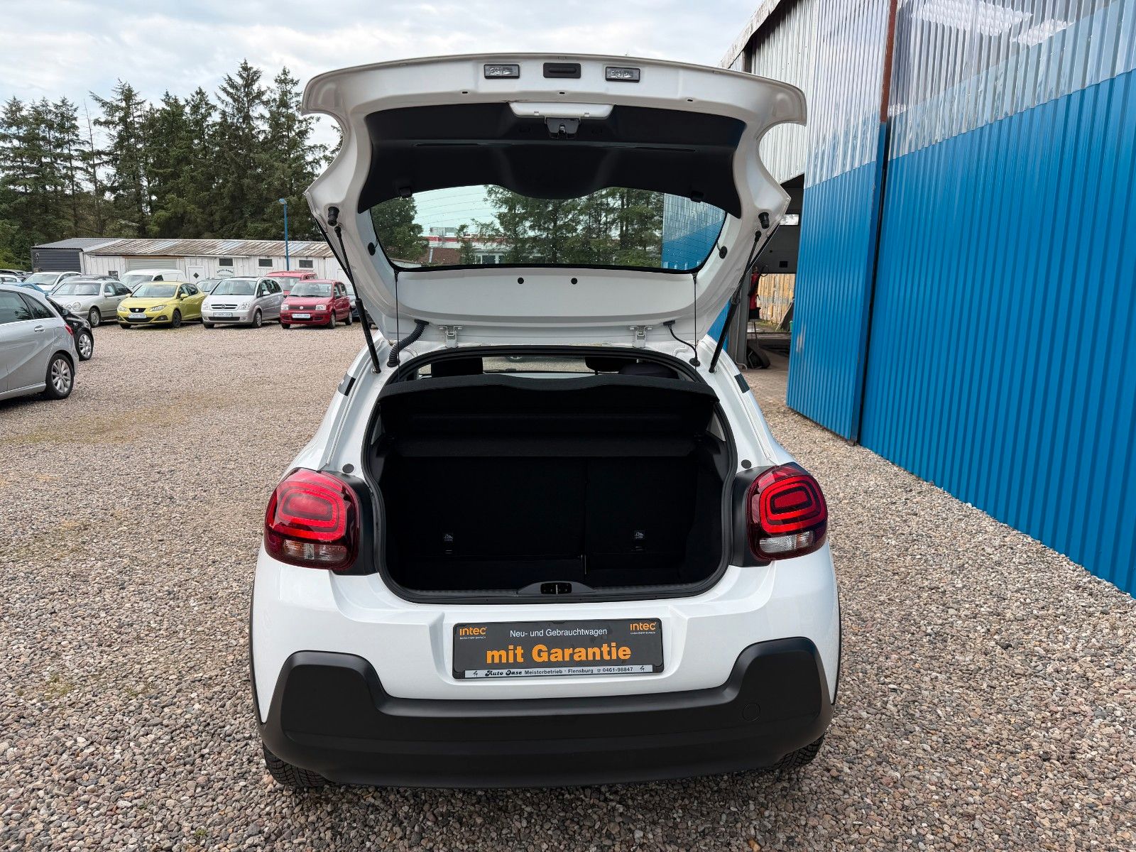 Fahrzeugabbildung Citroën C3 YOU**7 TKM*LED*Klima1.HAND*Allwetter**
